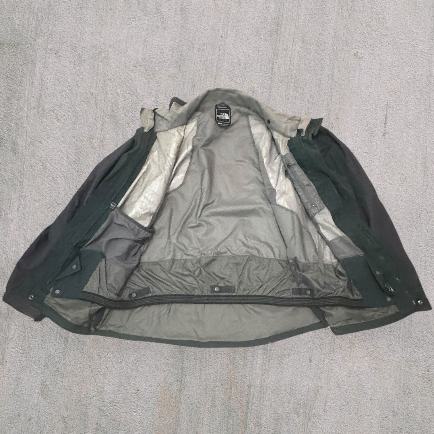 Other North face Hyvent 2 in 1 green and gray jacket Size US L / EU 52-54 / 3 - 4 Thumbnail