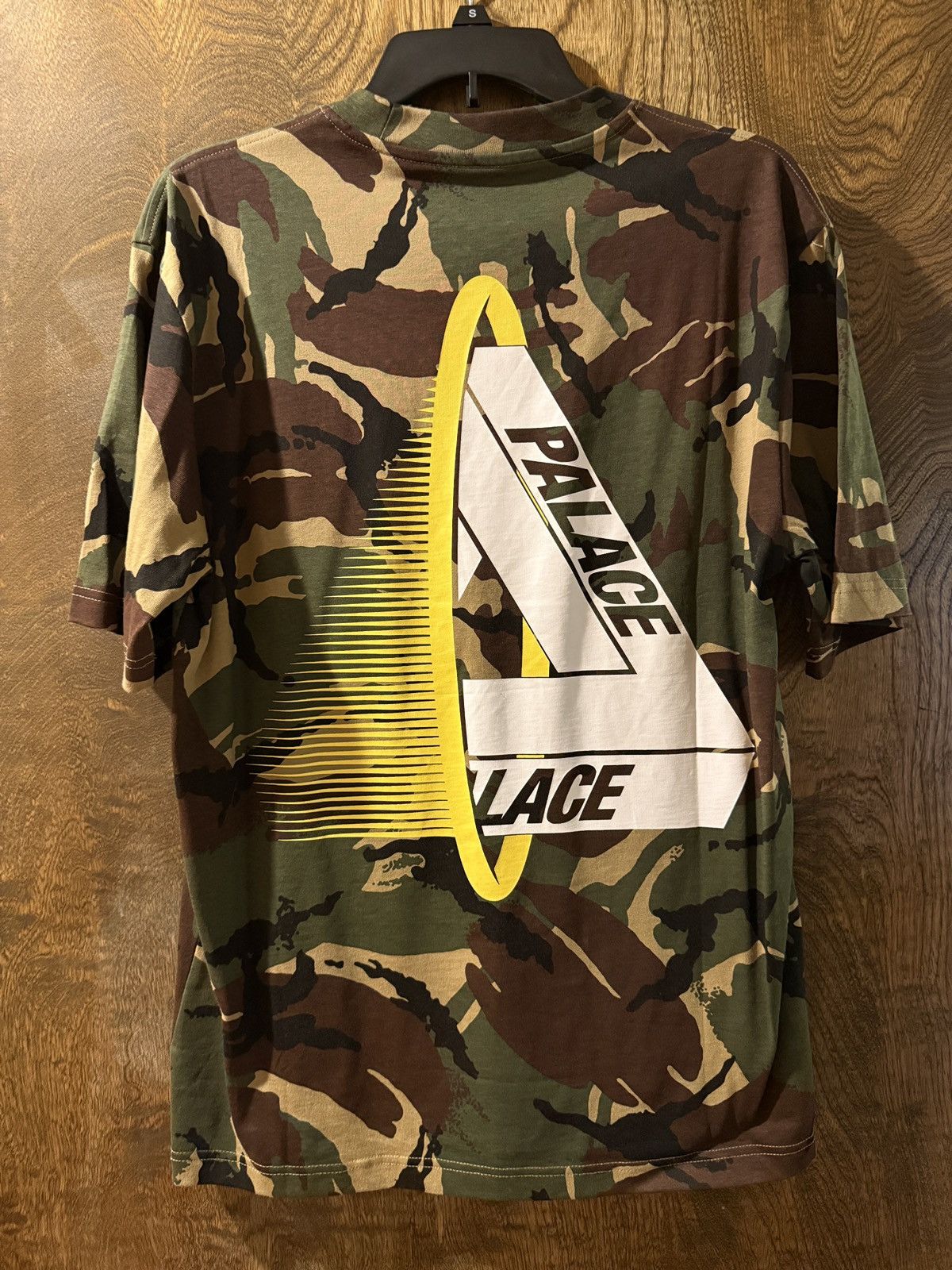Palace Palace camo tee Size US M / EU 48-50 / 2 - 2 Thumbnail