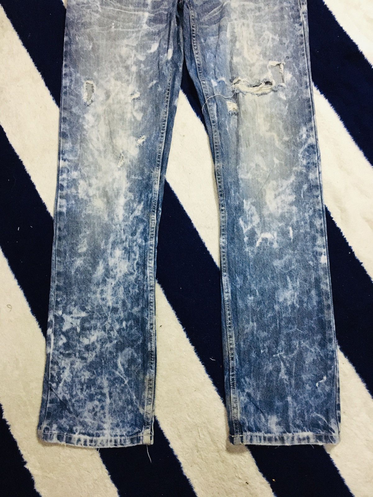 Japanese Brand Anti Label Acid Wash Jeans (16) Size US 30 / EU 46 - 18 Thumbnail