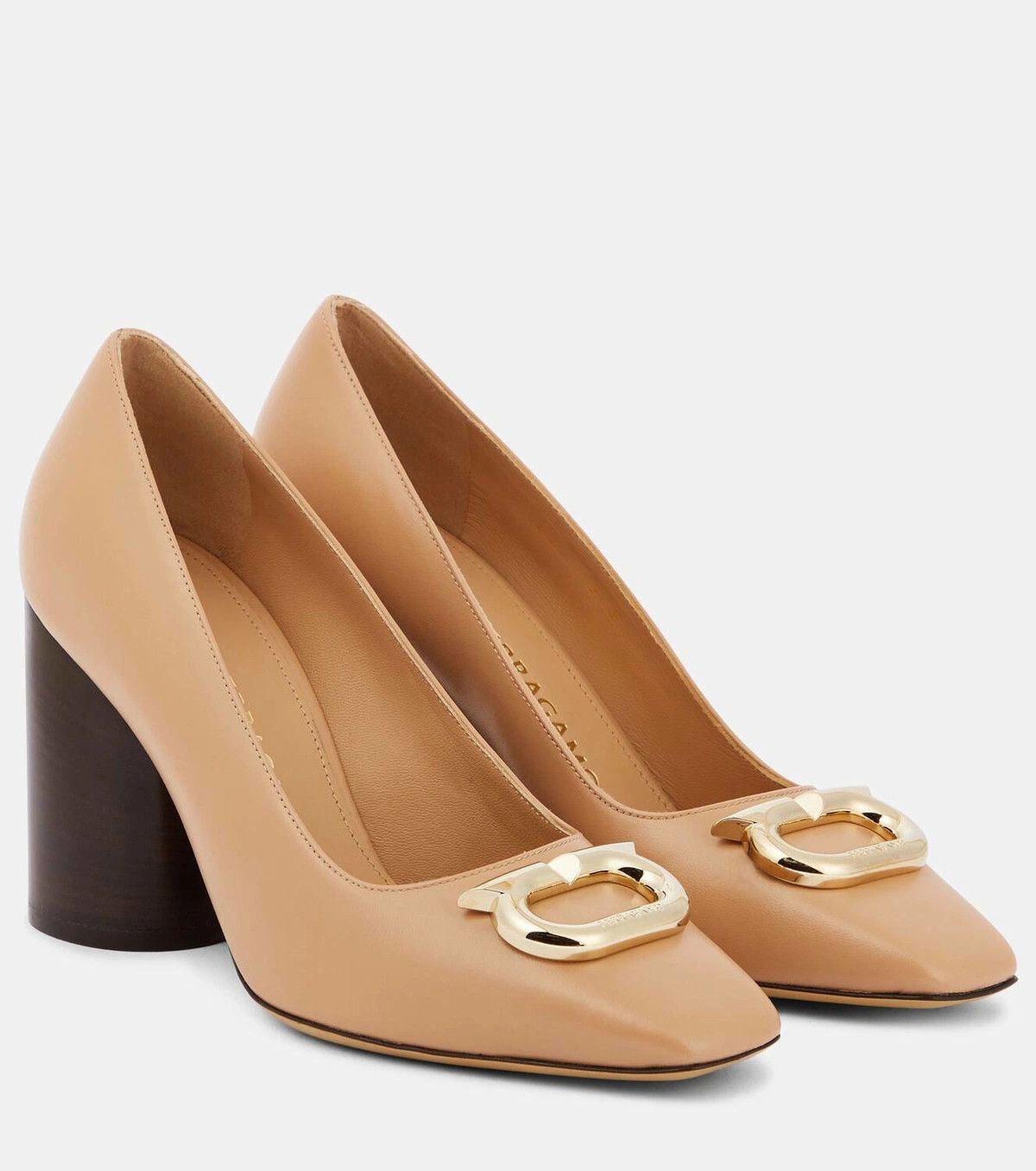 Salvatore Ferragamo o1y0426 Geometric Heel Pumps in Beige Size US 8 / IT 38 - 1 Thumbnail