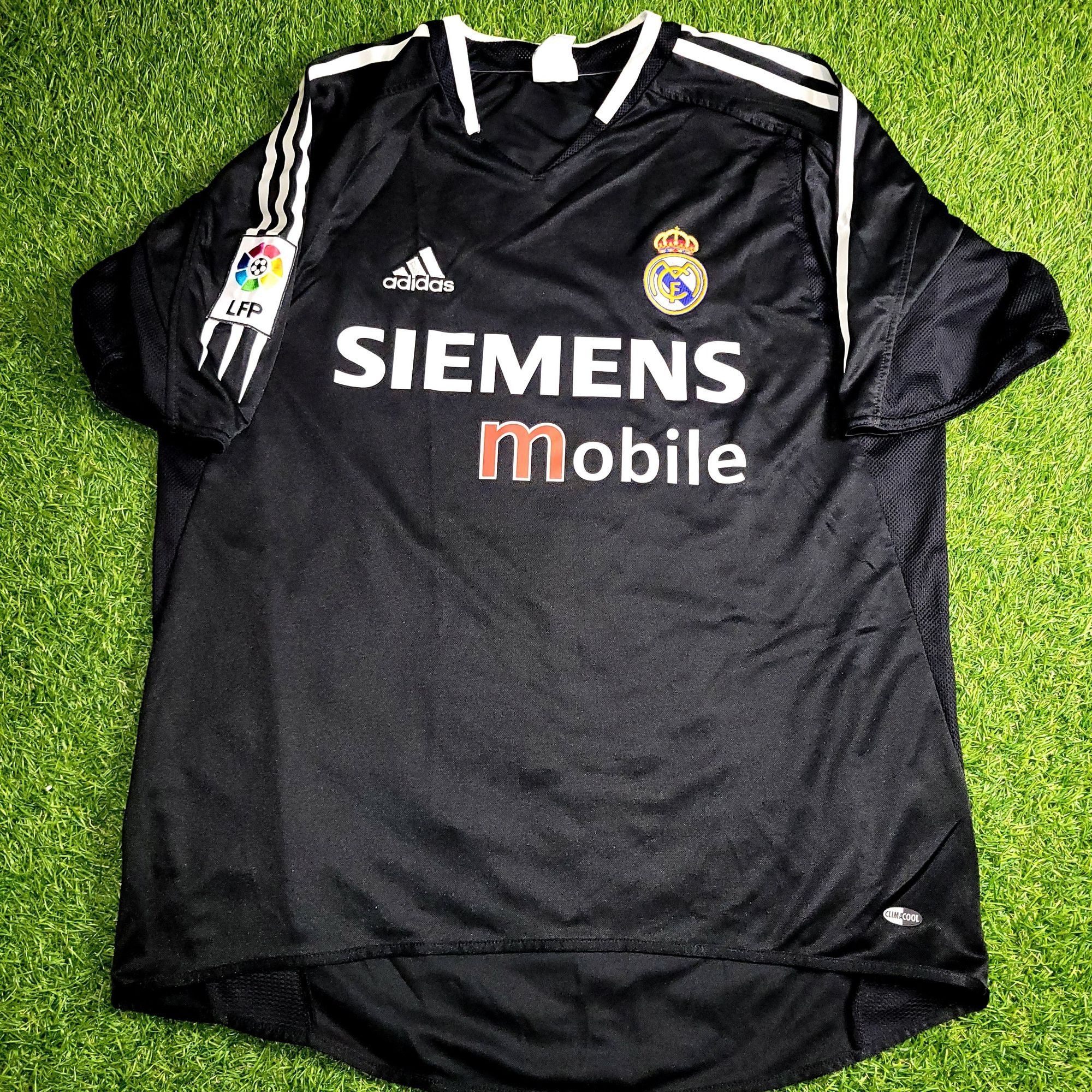 Adidas Ronaldo Real Madrid 2004 2005 Away Soccer Jersey Shirt M Size US M / EU 48-50 / 2 - 2 Thumbnail