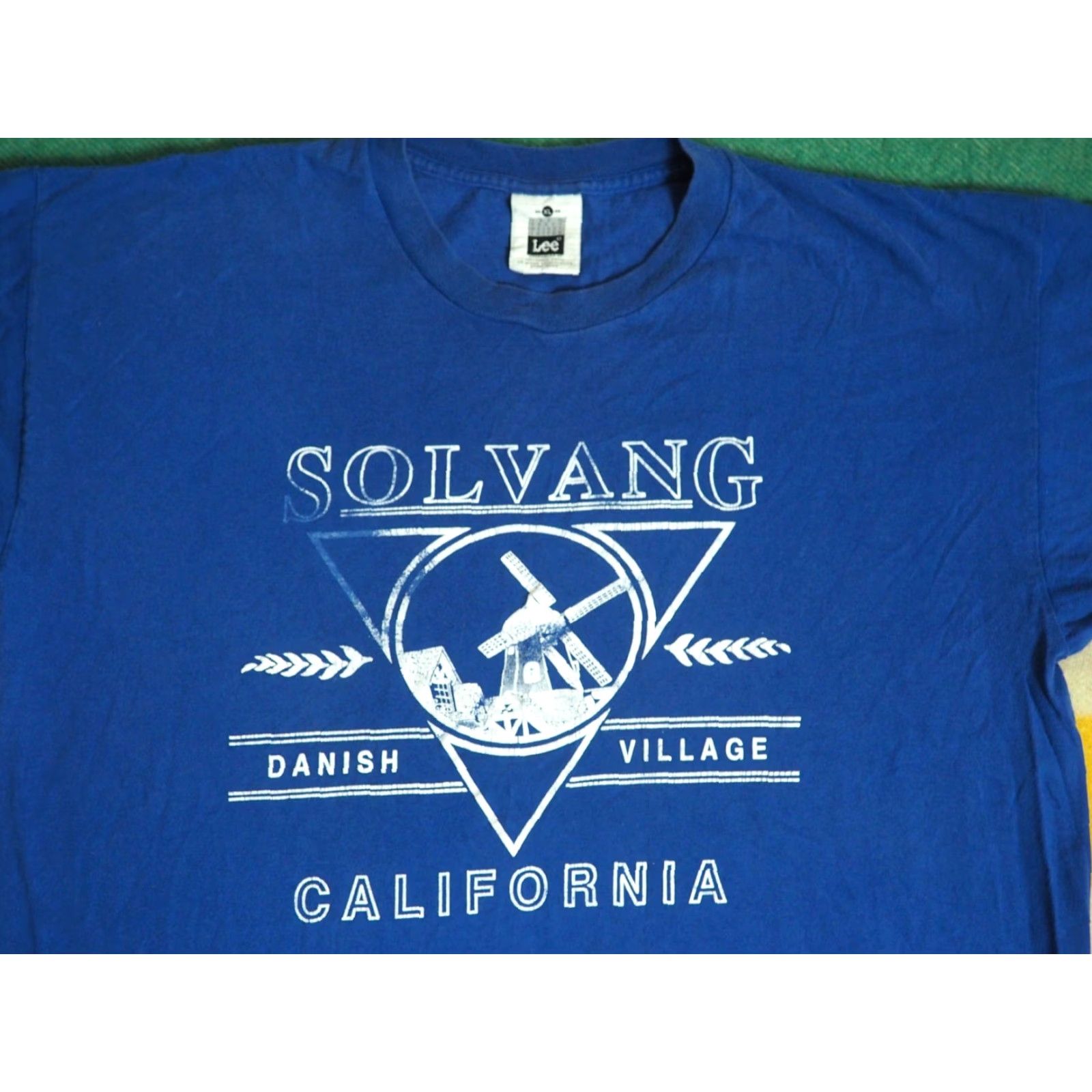 Lee VTG 90s Lee Solvang Village California Danish Blue Travel Tee T-Shirt XL Men Blue Graphic Tee 1990s Size US XL / EU 56 / 4 - 3 Thumbnail