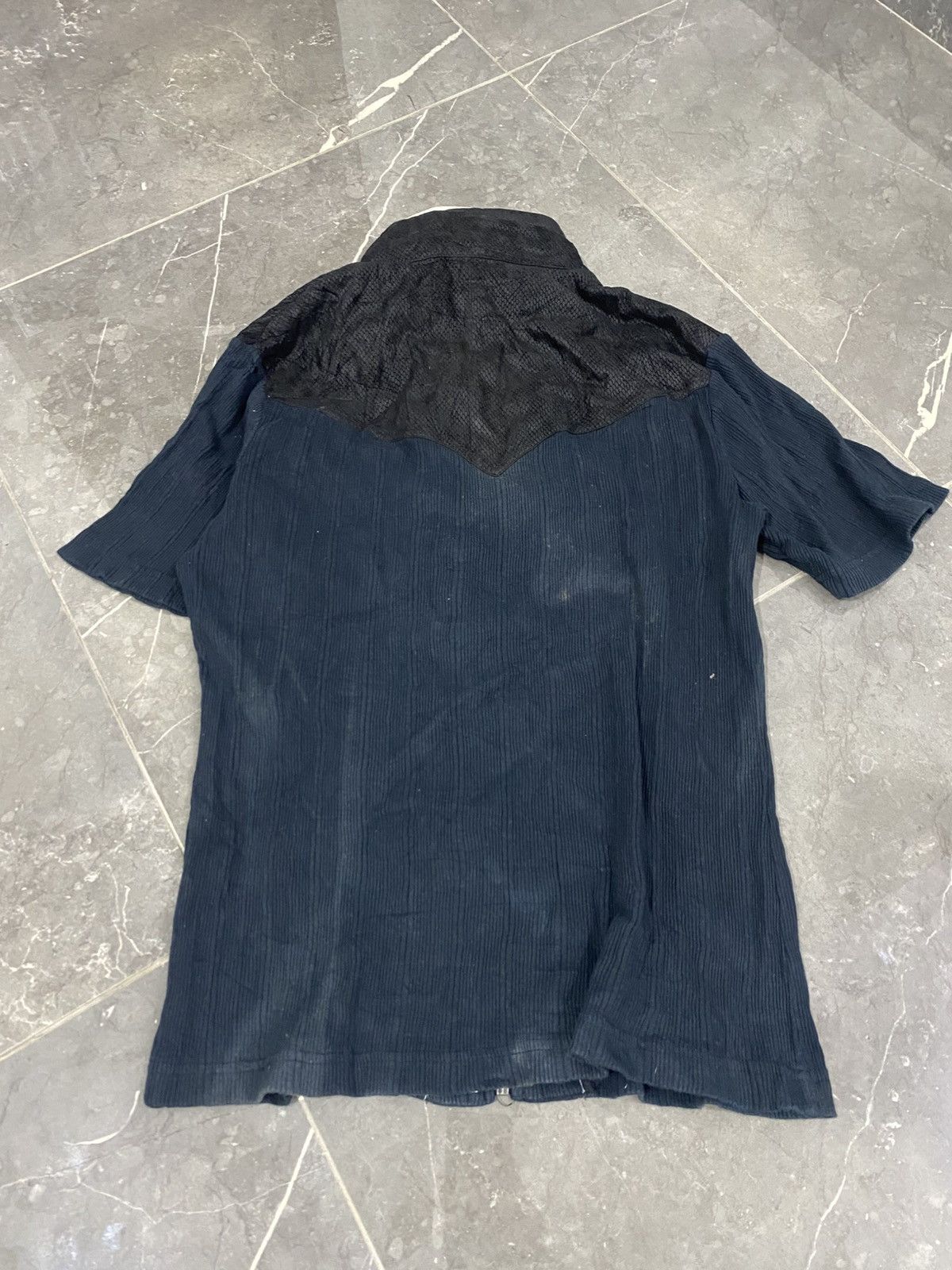 In The Attic 💸BINDINGOFFER💸Growth by intheattic polo skin vkei shirt Size US L / EU 52-54 / 3 - 5 Thumbnail