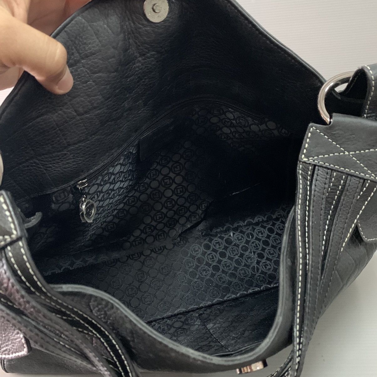 Paco Rabanne Paco Rabanne Leather Shoulder Bag Size ONE SIZE - 9 Thumbnail