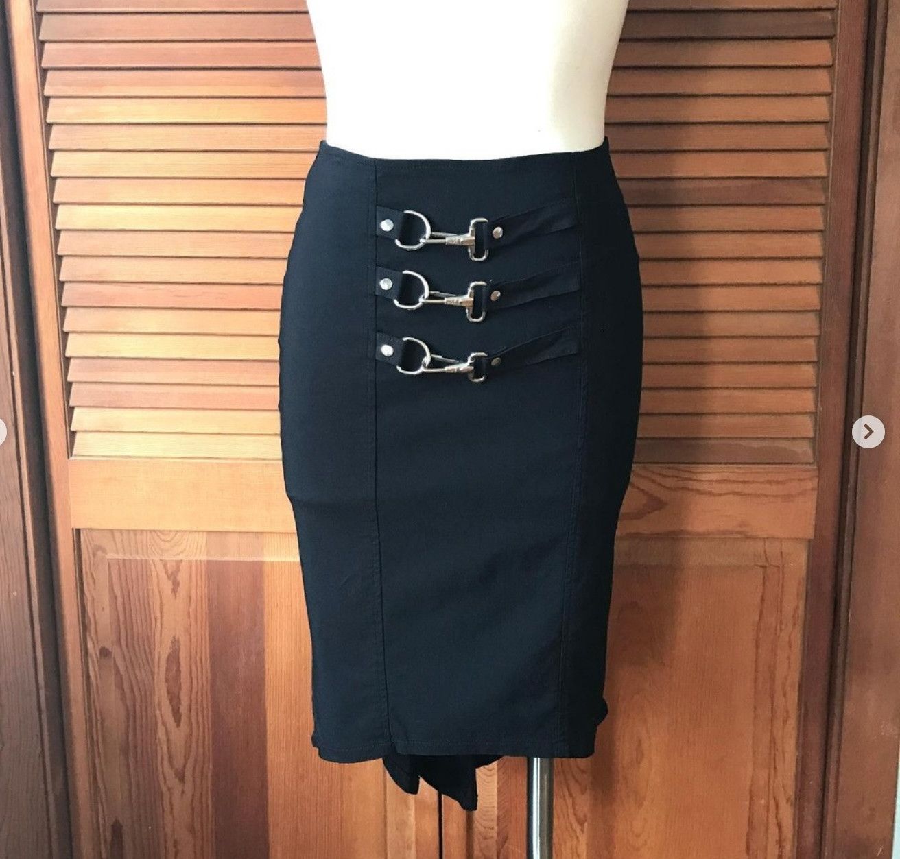 Lip Service Vintage Lip Service Gangsta Pranksta Black Fishtail Skirt S Size 27" / US 4 / IT 40 - 3 Thumbnail