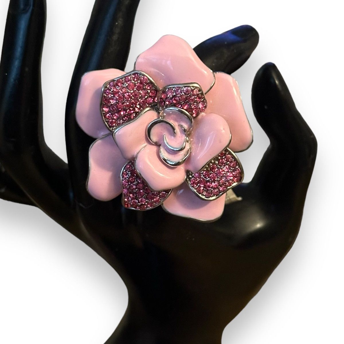Vintage Vintage large pink rhinestone flower statement ring Size ONE SIZE - 2 Thumbnail