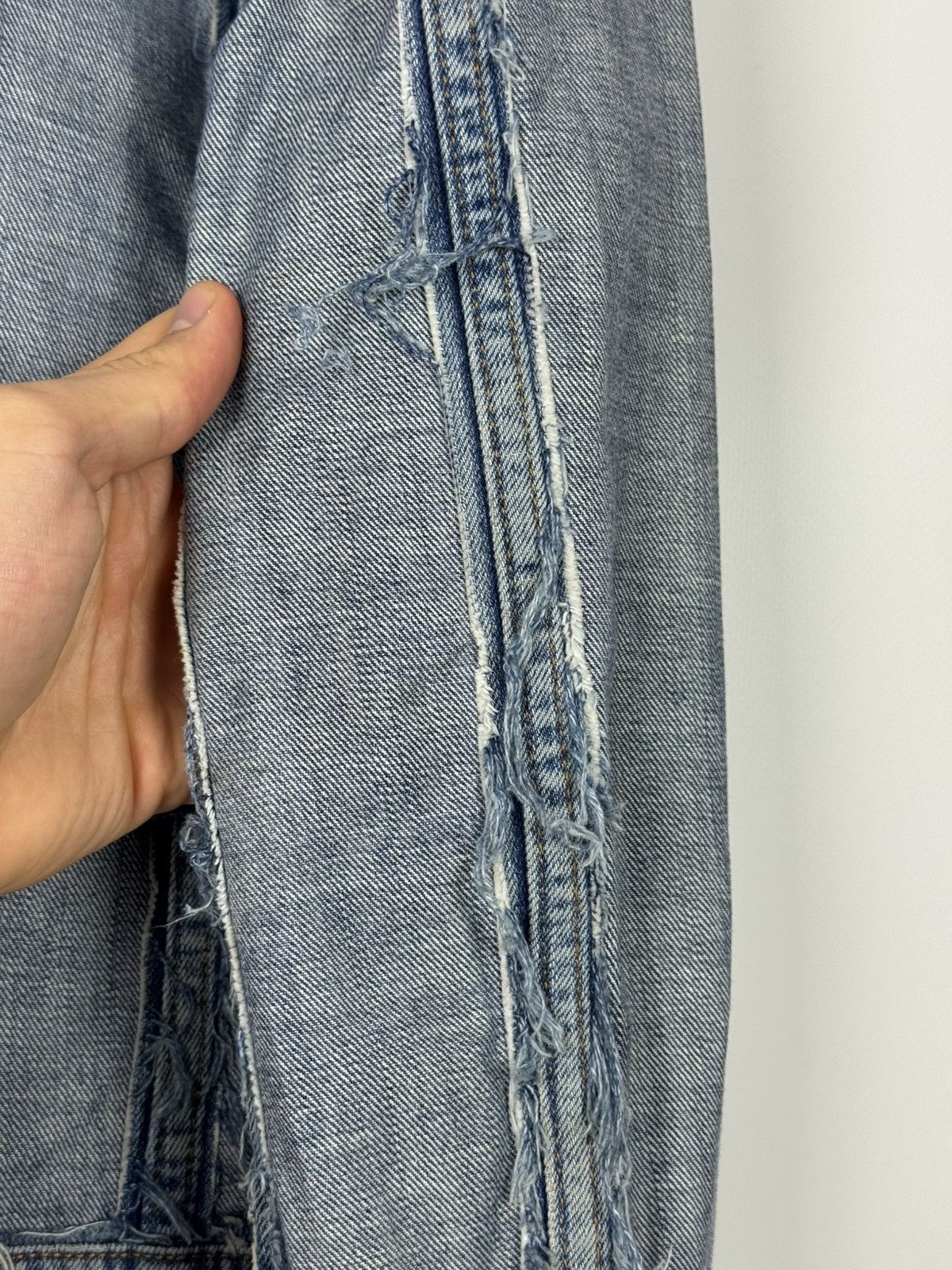 H&M × Maison Margiela SS12 Maison Margiela x H&M Distressed Reverse Denim Jacket Size US S / EU 44-46 / 1 - 17 Thumbnail