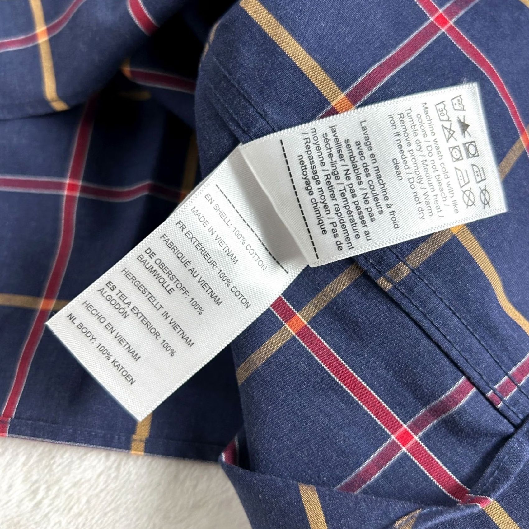 UNTUCKit UNTUCKit Shirt Mens Navy Red Plaid Button-Up Large Slim Fit Wrinkle-Free Cotton Size US L / EU 52-54 / 3 - 8 Thumbnail