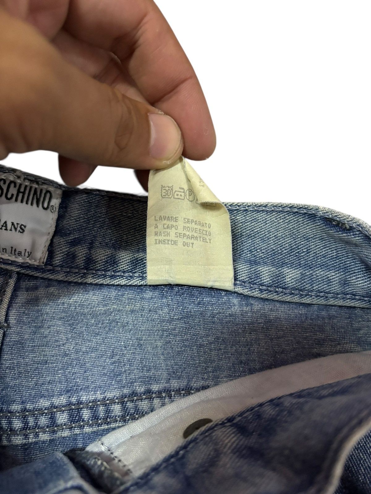 Moschino Vtg Moschino Italy High Waist Blue Wash Distressed Jeans Size 28" / US 6 / IT 42 - 11 Thumbnail