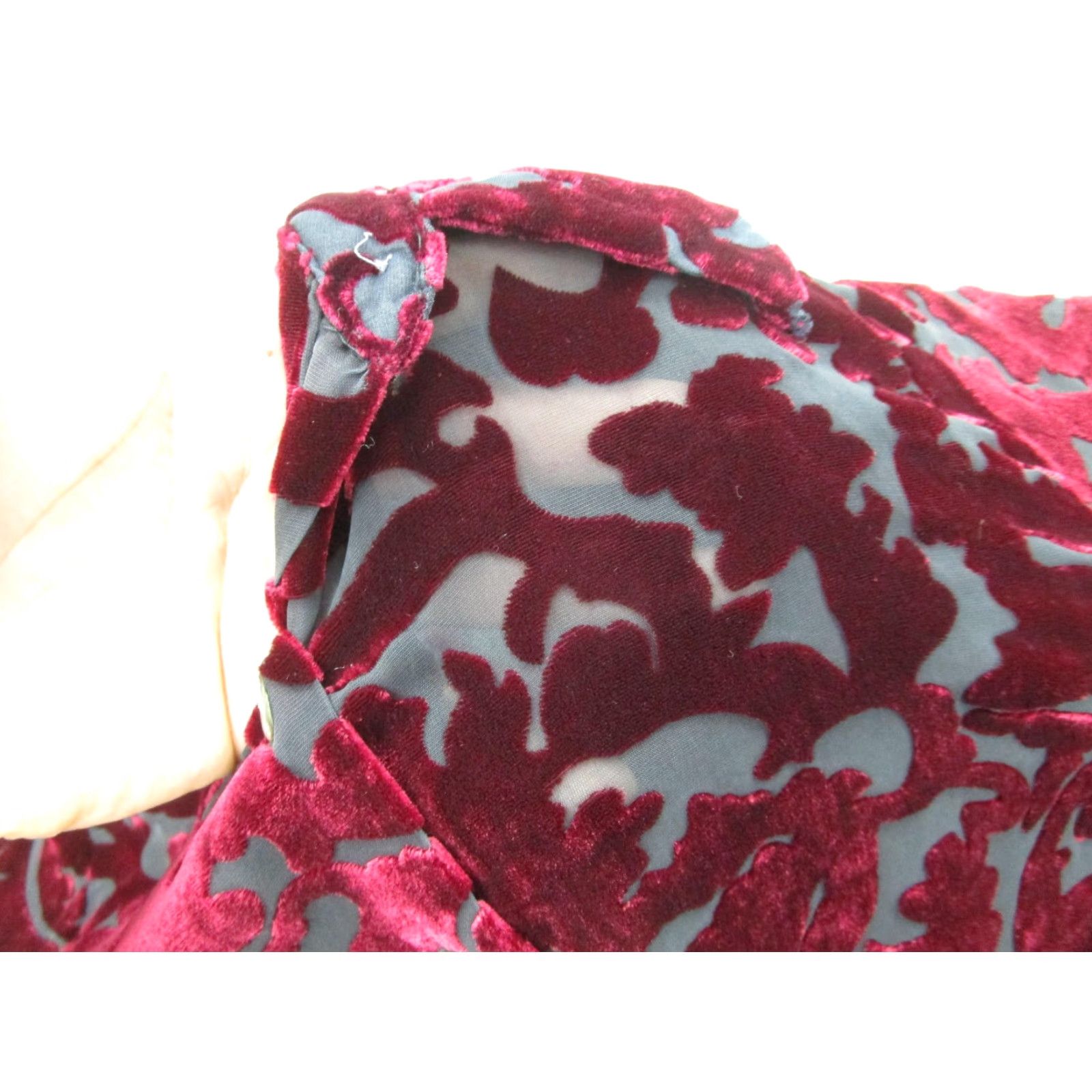 Merona VINTAGE Merona Shirt Womens XS Red Burnout Velvet Floral Sheer y2k Whimsigoth Fairy Boho Size XS / US 0-2 / IT 36-38 - 5 Thumbnail