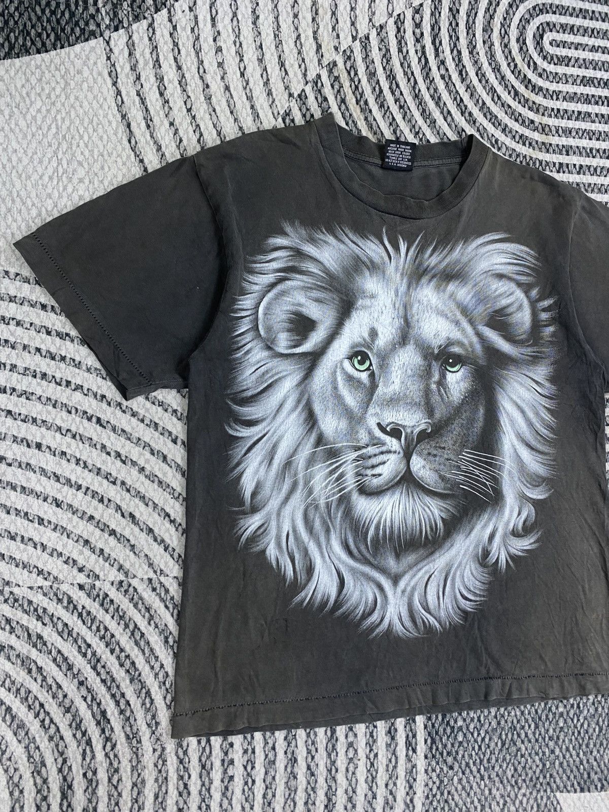 Japanese Brand Vintage Rock Eagle Big Print Lion Graphic Shirt Size US M / EU 48-50 / 2 - 4 Thumbnail