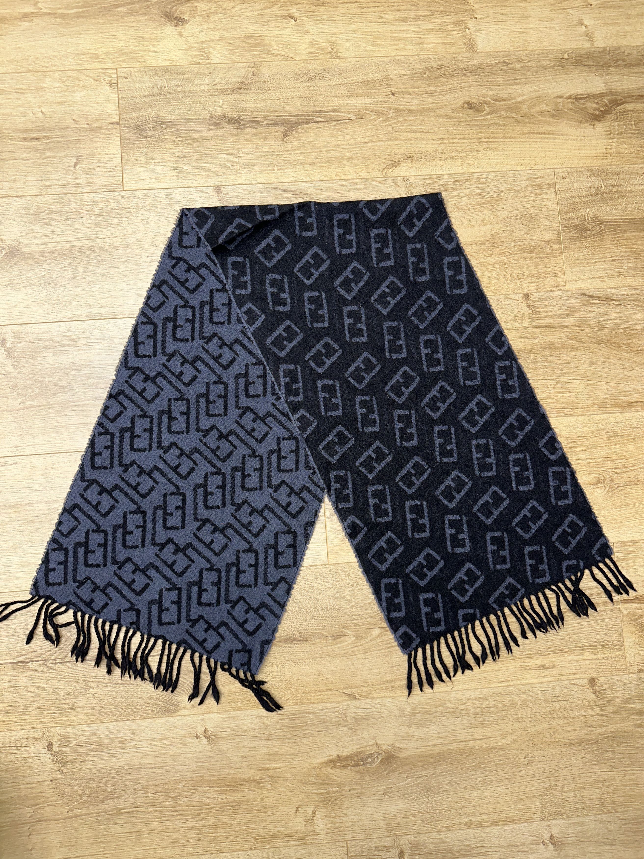 Fendi Fendi Vintage Wool Logo Monogram Scarf 150x35cm Rare Size ONE SIZE - 1 Thumbnail