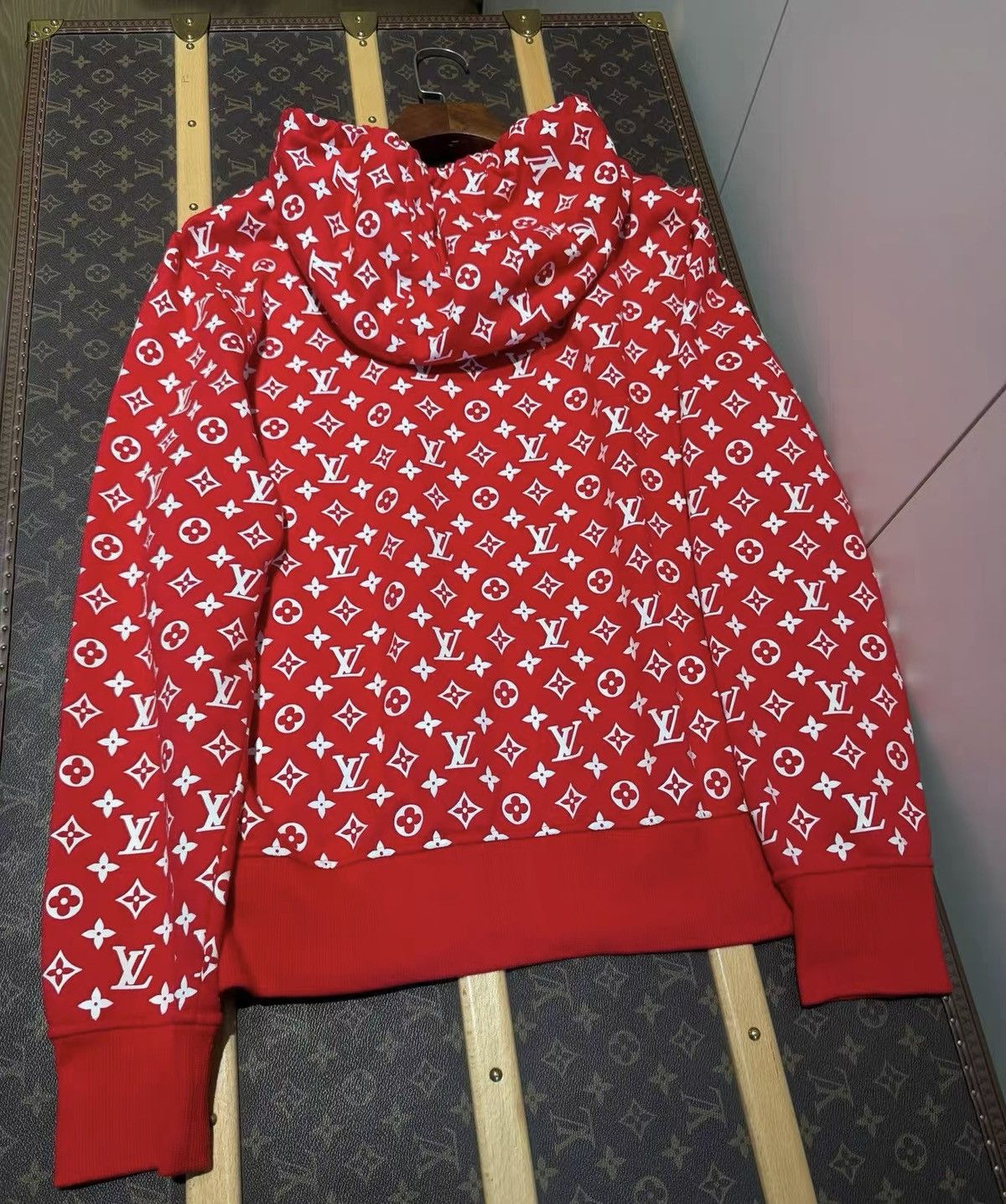 Louis Vuitton × Supreme Supreme Louis Vuitton Box logo hooded sweatshirt hoodie Size US S / EU 44-46 / 1 - 2 Thumbnail