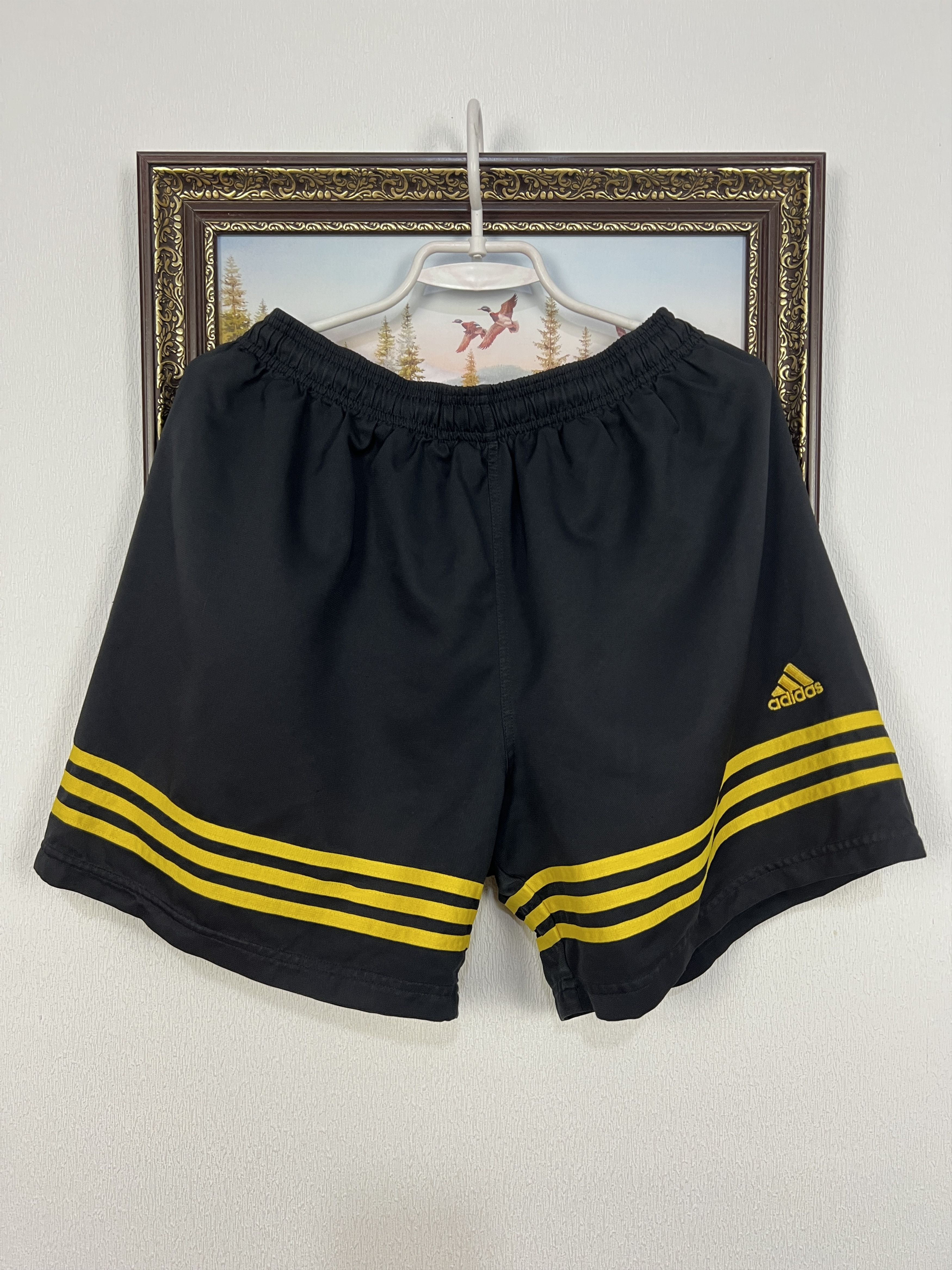 Adidas Vintage 90's Adidas Fenerbahce Football Shorts Soccer XL Size US 36 / EU 52 - 1 Thumbnail