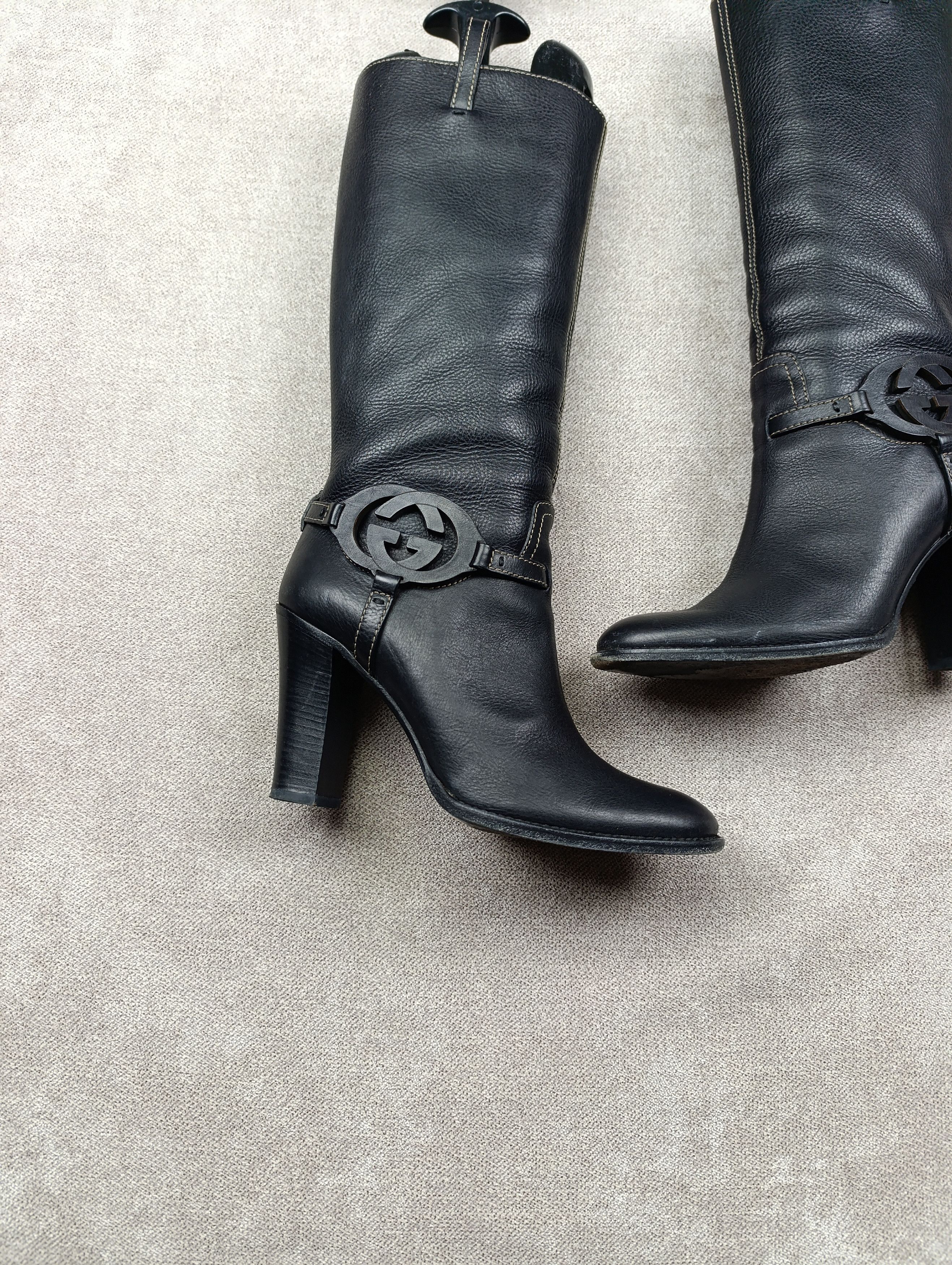 Gucci GUCCI BLACK GG INTERLOCK LOGO LEATHER BOOTS Size US 7 / IT 37 - 3 Thumbnail