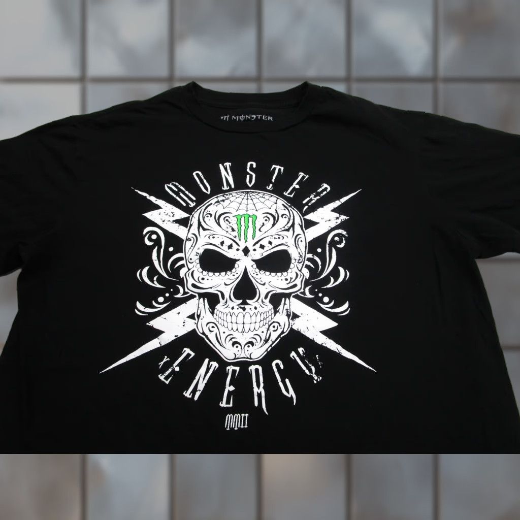 Vintage Monster Energy Shirt Mens Large Black Skull Lightning Graphic Horror Tee Size US L / EU 52-54 / 3 - 1 Thumbnail