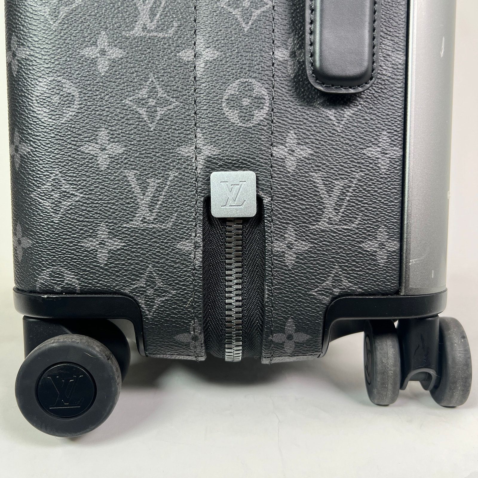 Louis Vuitton Louis Vuitton Monogram Eclipse Horizon 55 Suitcase Size ONE SIZE - 7 Thumbnail