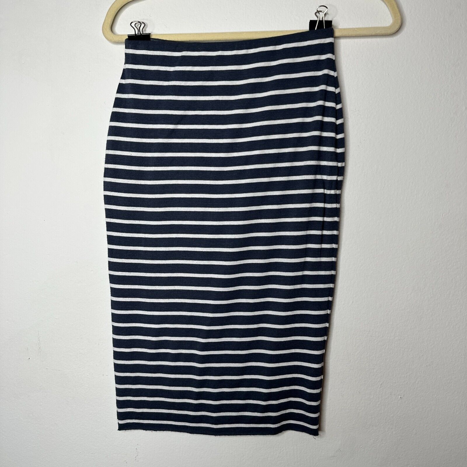 Bailey 44 Bailey 44 Gray Stripe Bianca Knit Jersey Below Knee Skirt XS Size 26" / US 2 / IT 38 - 1 Thumbnail