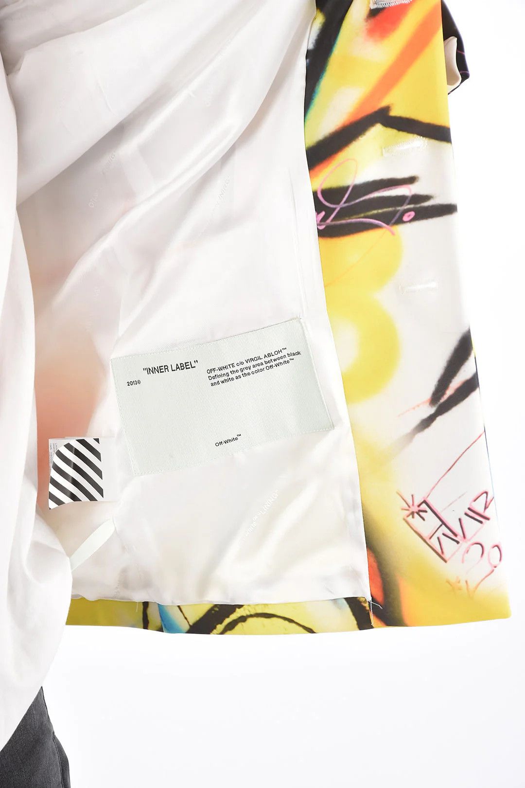 Off-White og1mm0426 Three-Button Jacket in Multicolor Size US M / EU 48-50 / 2 - 5 Thumbnail