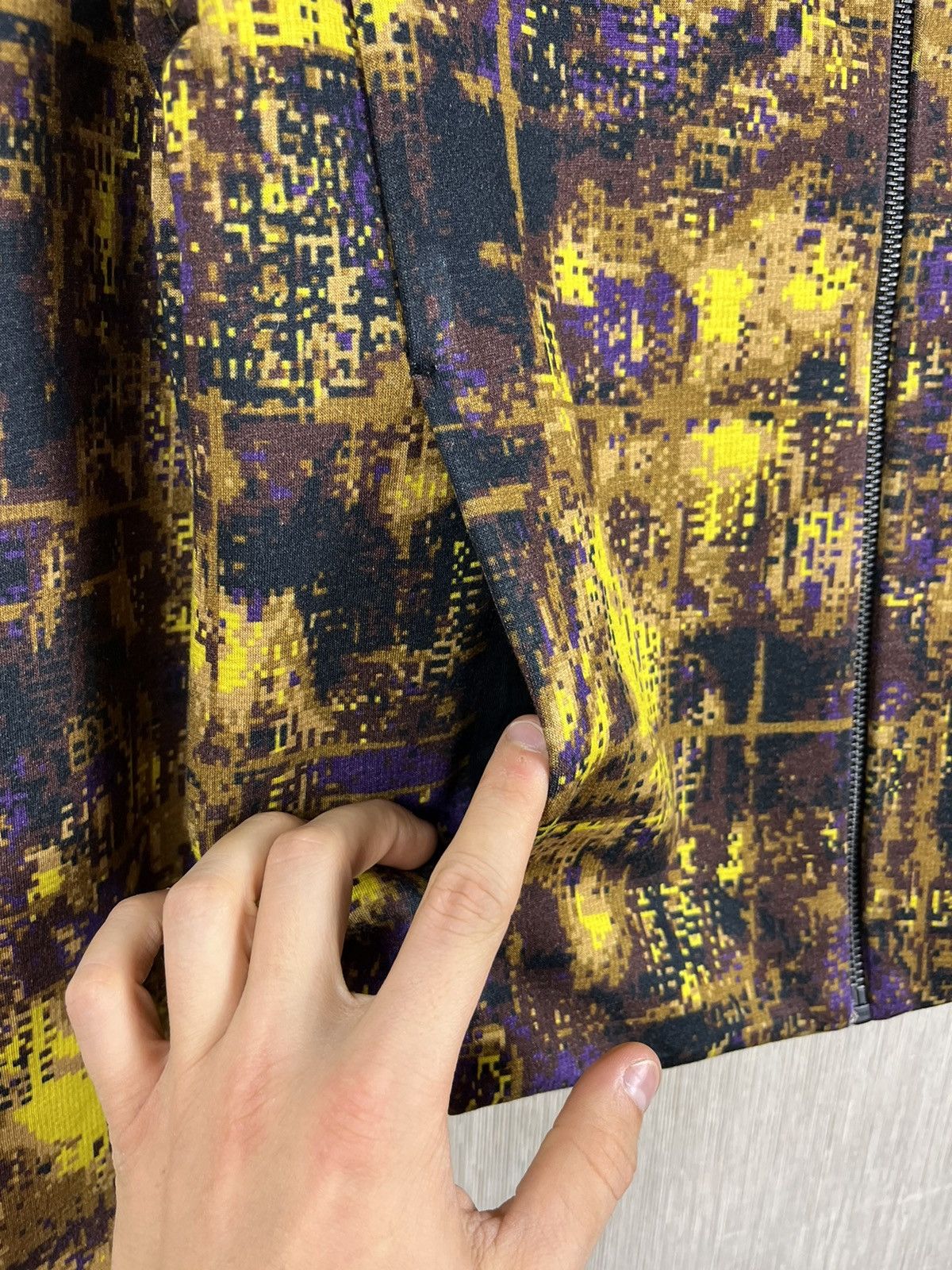 Cos × Designer COS abstract full print pixel light viscose jacket Size XS / US 0-2 / IT 36-38 - 9 Thumbnail