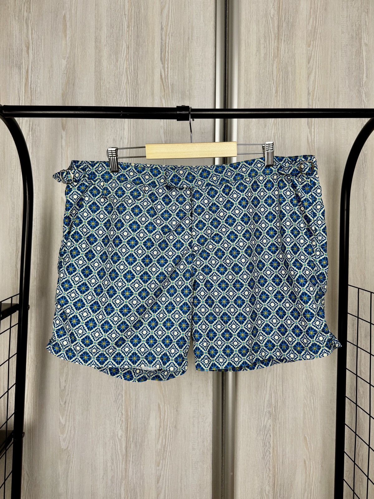 Suitsupply SuitSupply Geometrical Print Swim shorts Size XL Swimwear Size US 36 / EU 52 - 1 Thumbnail