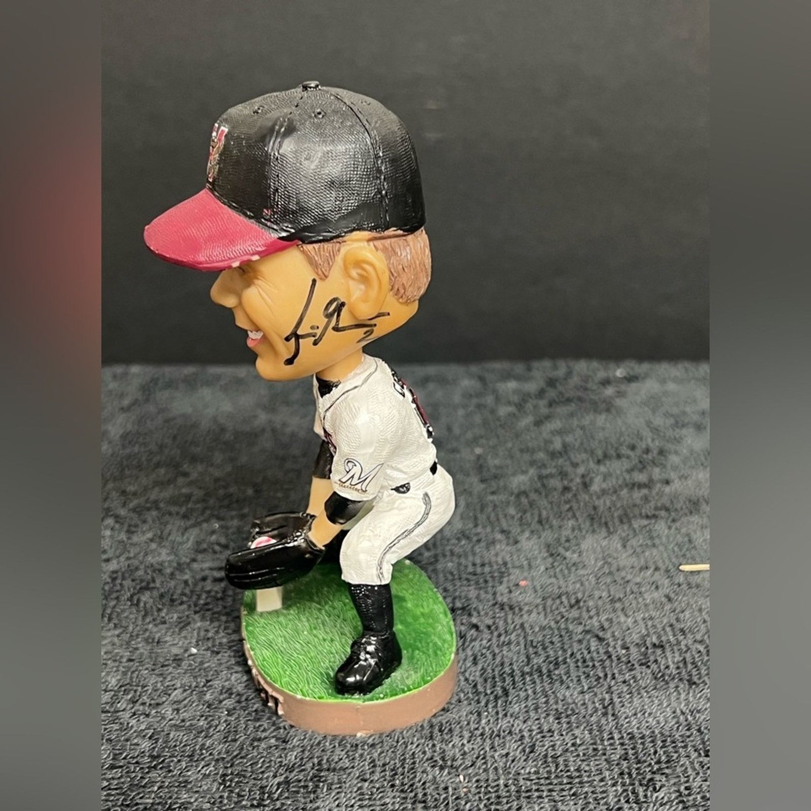 MLB Autograph 2014 Scooter Gennett Bobblehead Timberrattlers Size ONE SIZE - 2 Thumbnail