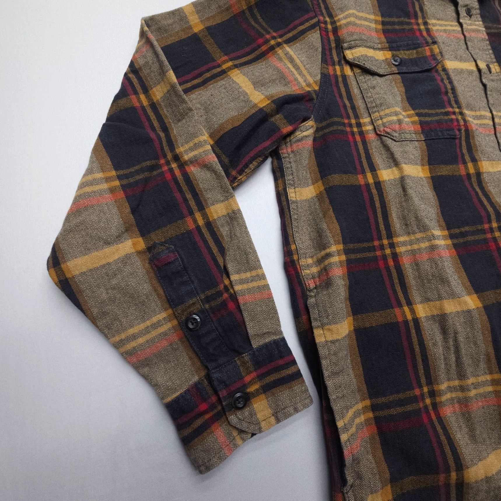 Orvis VINTAGE Orvis Shirt? Shacket Mens 2XL Plaid Heavy Flannel Outdoor Field Workwear Camping Shirt Size US XXL / EU 58 / 5 - 6 Thumbnail