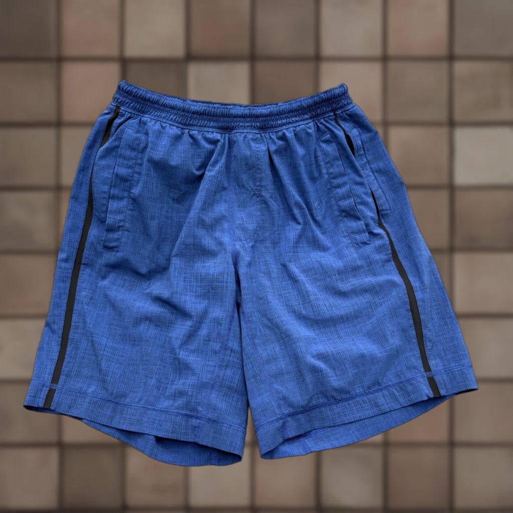 Lululemon Lululemon Shorts Mens M Blue Geometric Lined Pockets Running Gym Training Athletic Activewear Size US 31 - 1 Thumbnail