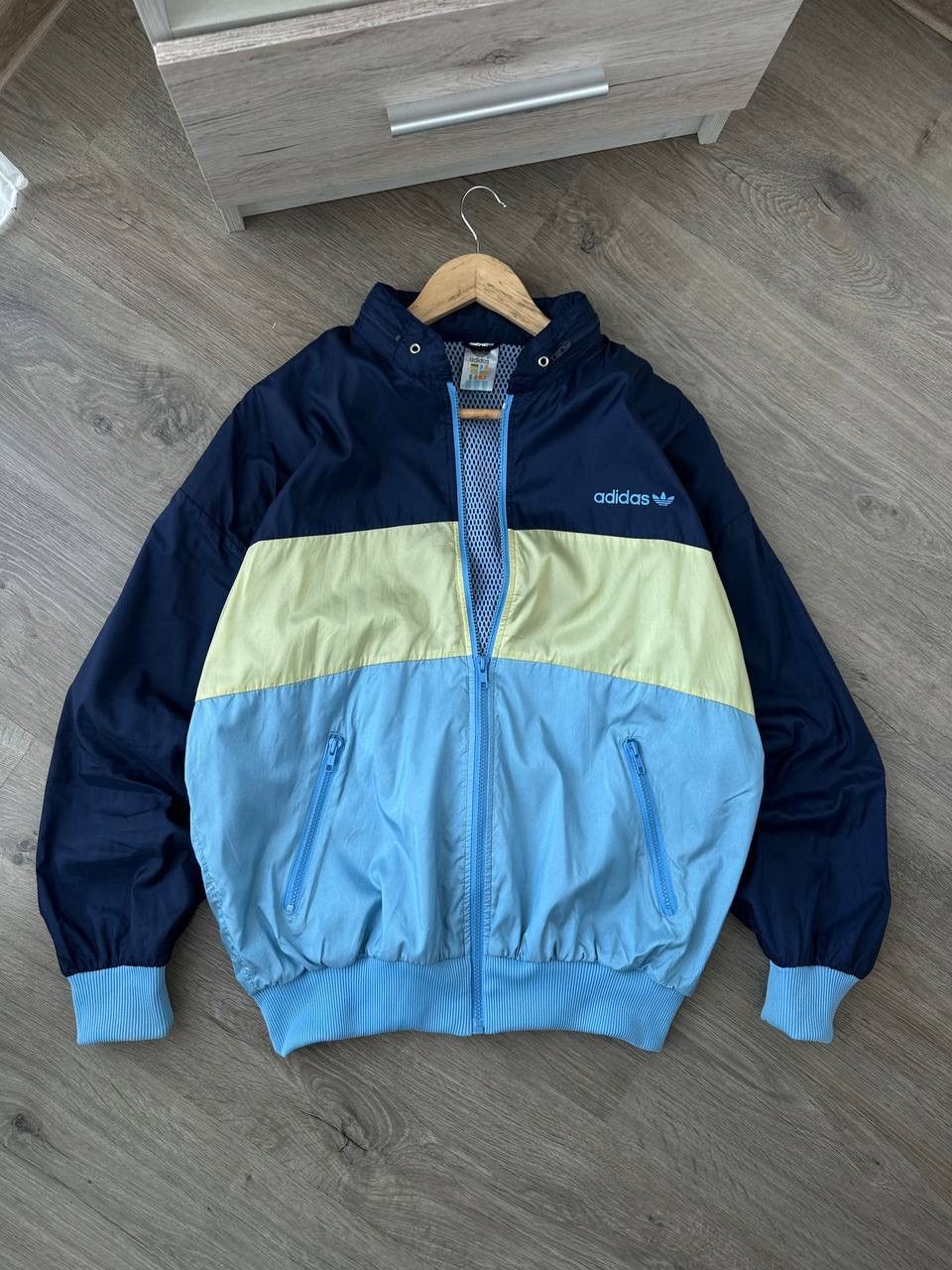 Adidas × Vintage Vintage Adidas Nylon Sportswear Zip Hoodie Size US M / EU 48-50 / 2 - 2 Thumbnail