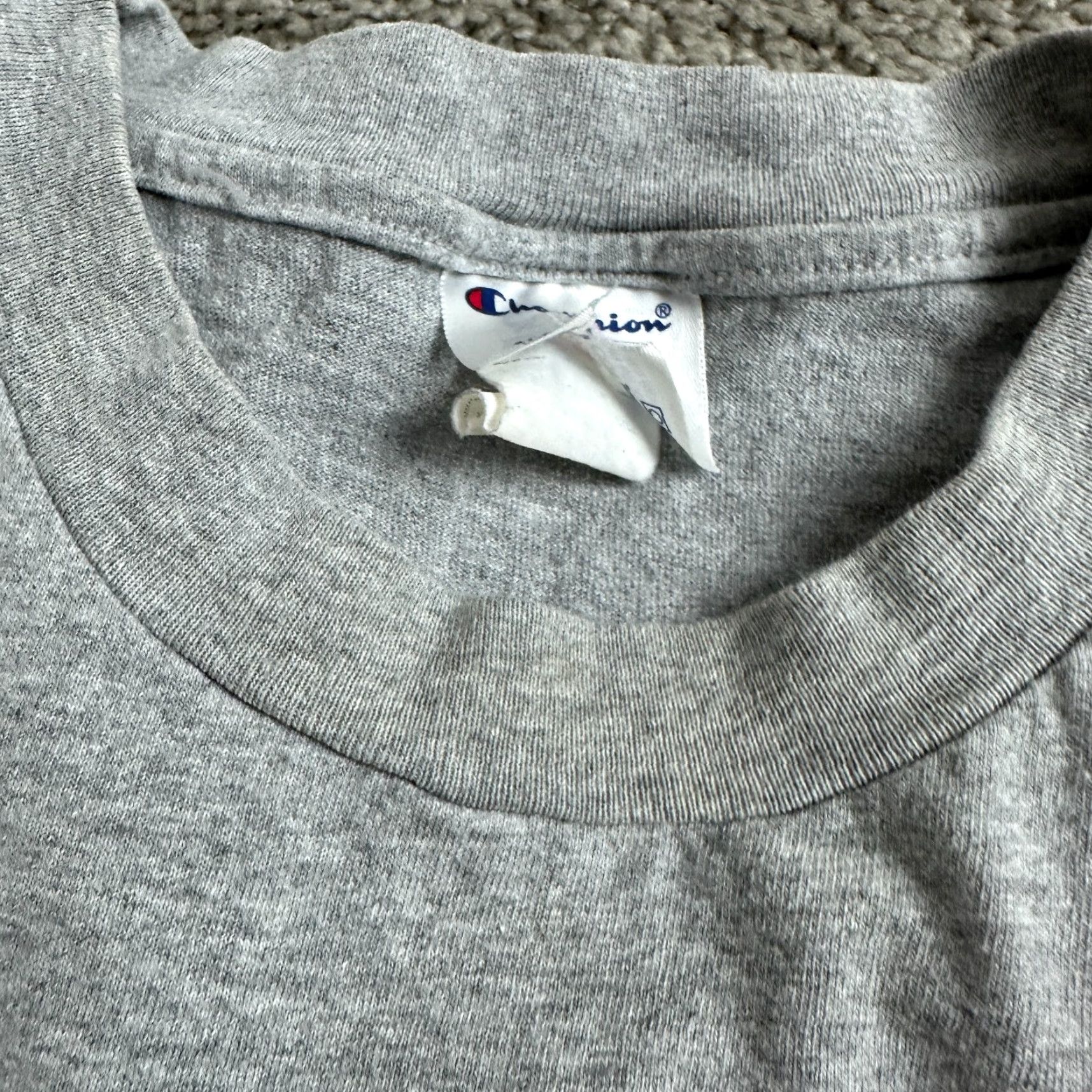 Champion Chicago Champion Shirt Mens 2XL Gray City Skyline Embroidered Short Sleeve T-Shirt Size US XXL / EU 58 / 5 - 4 Thumbnail