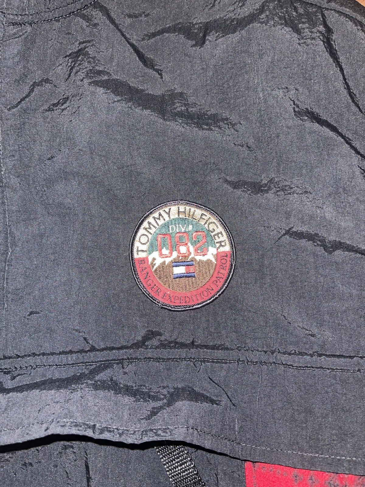 Tommy Hilfiger × Vintage TOMMY HILFIGER Size US L / EU 52-54 / 3 - 3 Thumbnail