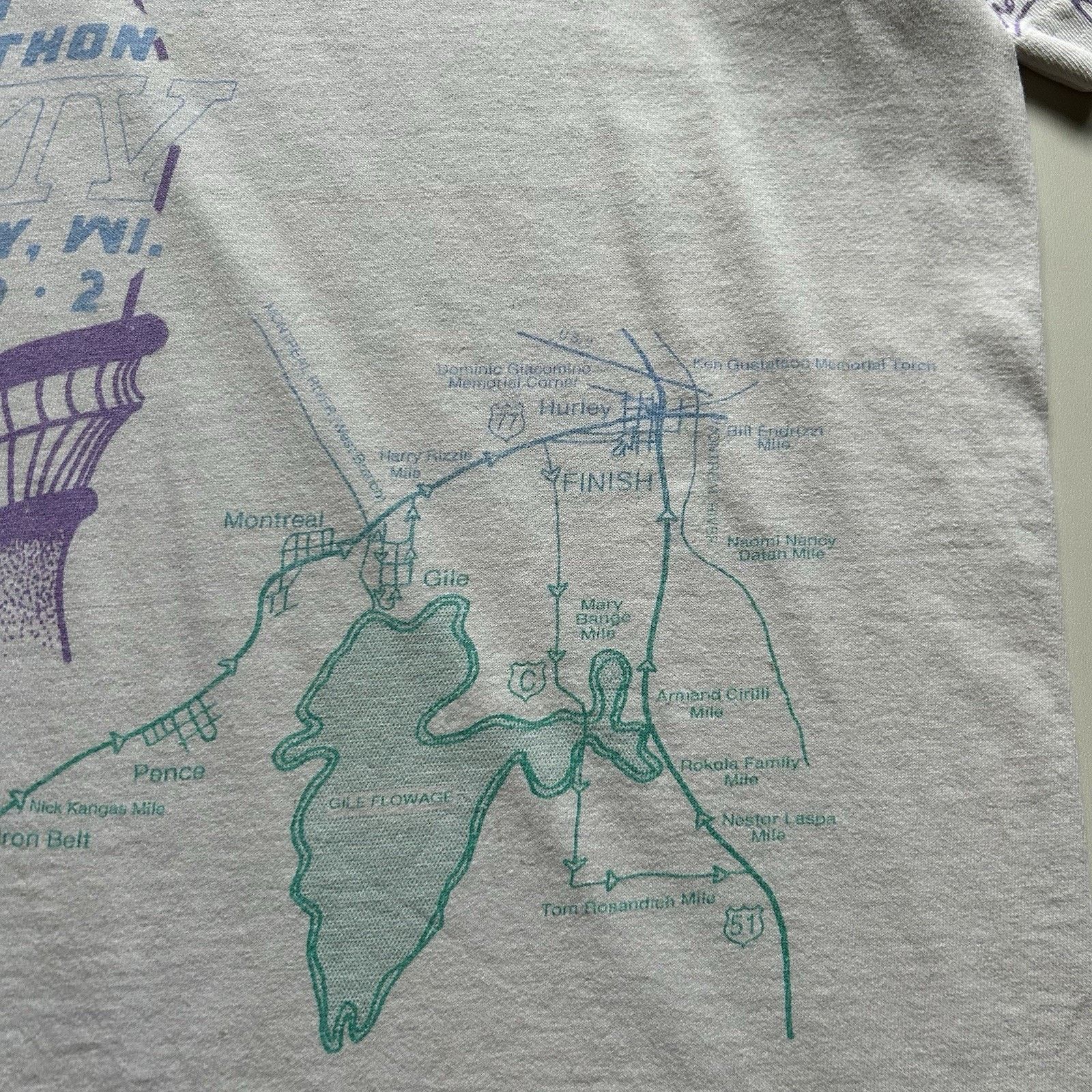 Fruit Of The Loom Vintage Marathon All Over Print T Shirt Medium 90s Art Rare Size US M / EU 48-50 / 2 - 8 Thumbnail