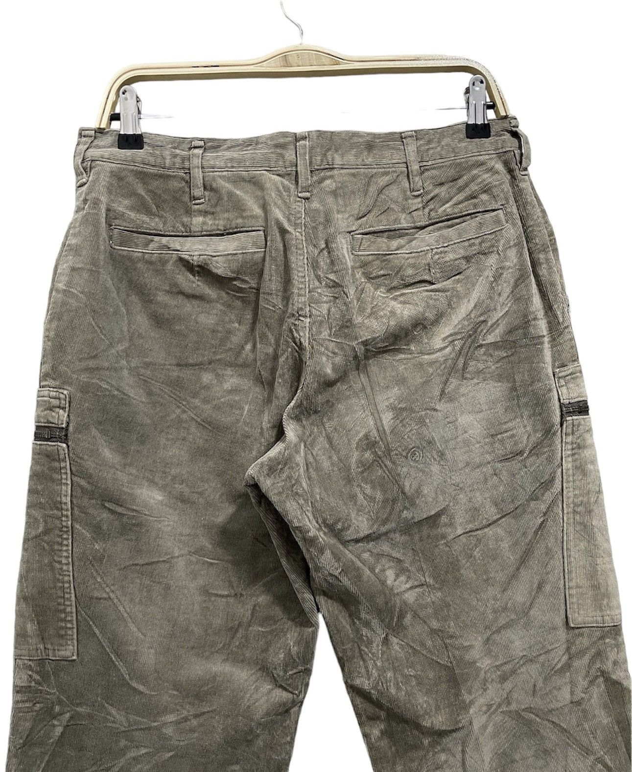 Uniqlo VINTAGE UNIQLO CORDUROY CARGO TROUSER PANTS Size US 31 - 9 Thumbnail