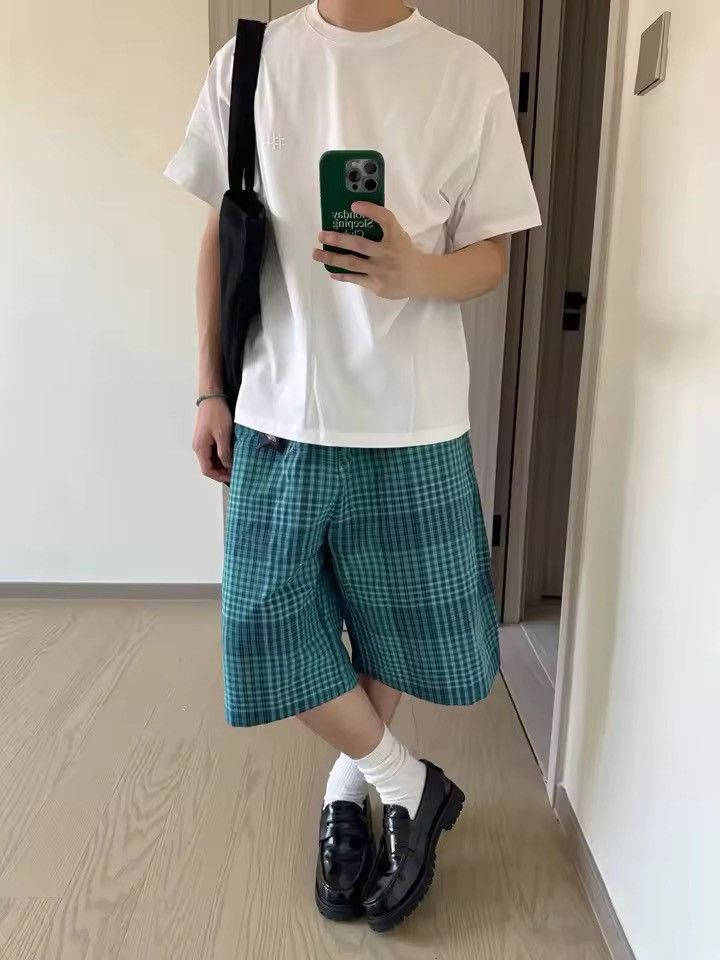 Japanese Brand Checkered Plaid Retro Style Loose Shorts Size US 30 / EU 46 - 3 Thumbnail