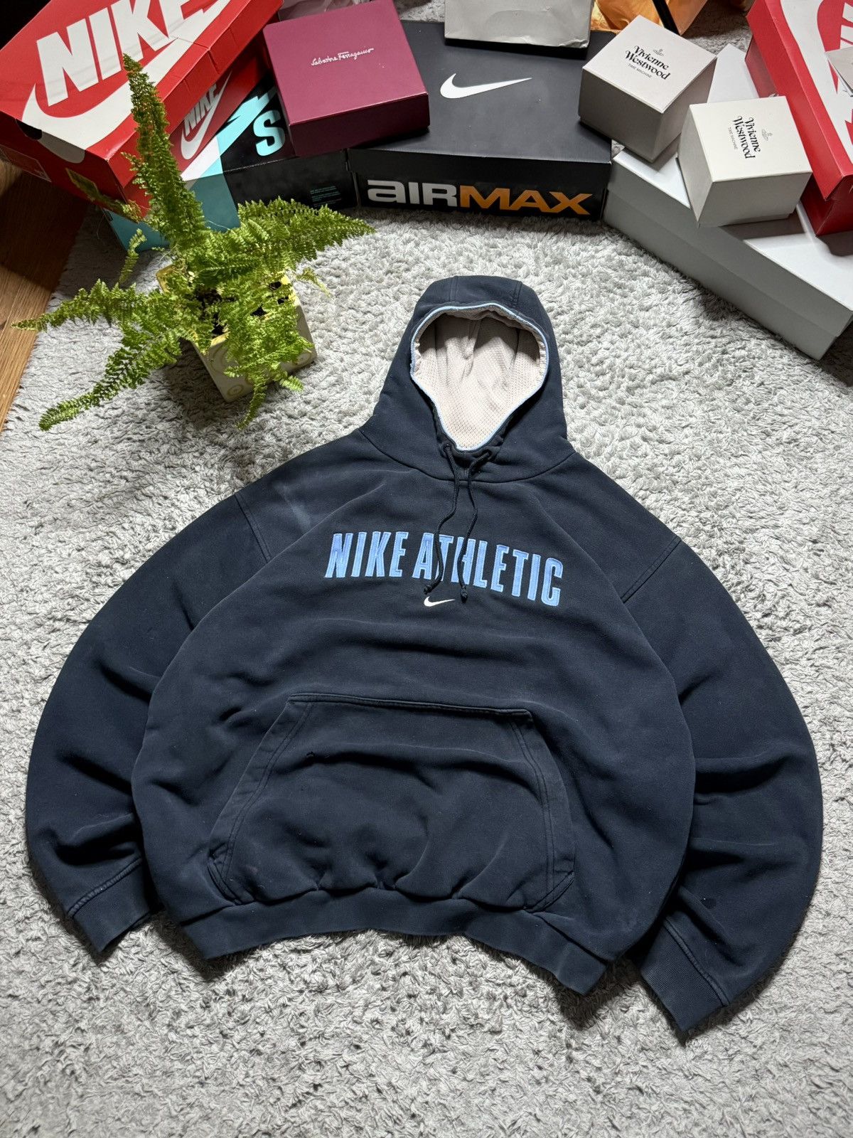 Nike 00s Nike Athletic Hoodie Big Logo Rare Swoosh Vintage Retro Size US L / EU 52-54 / 3 - 2 Thumbnail