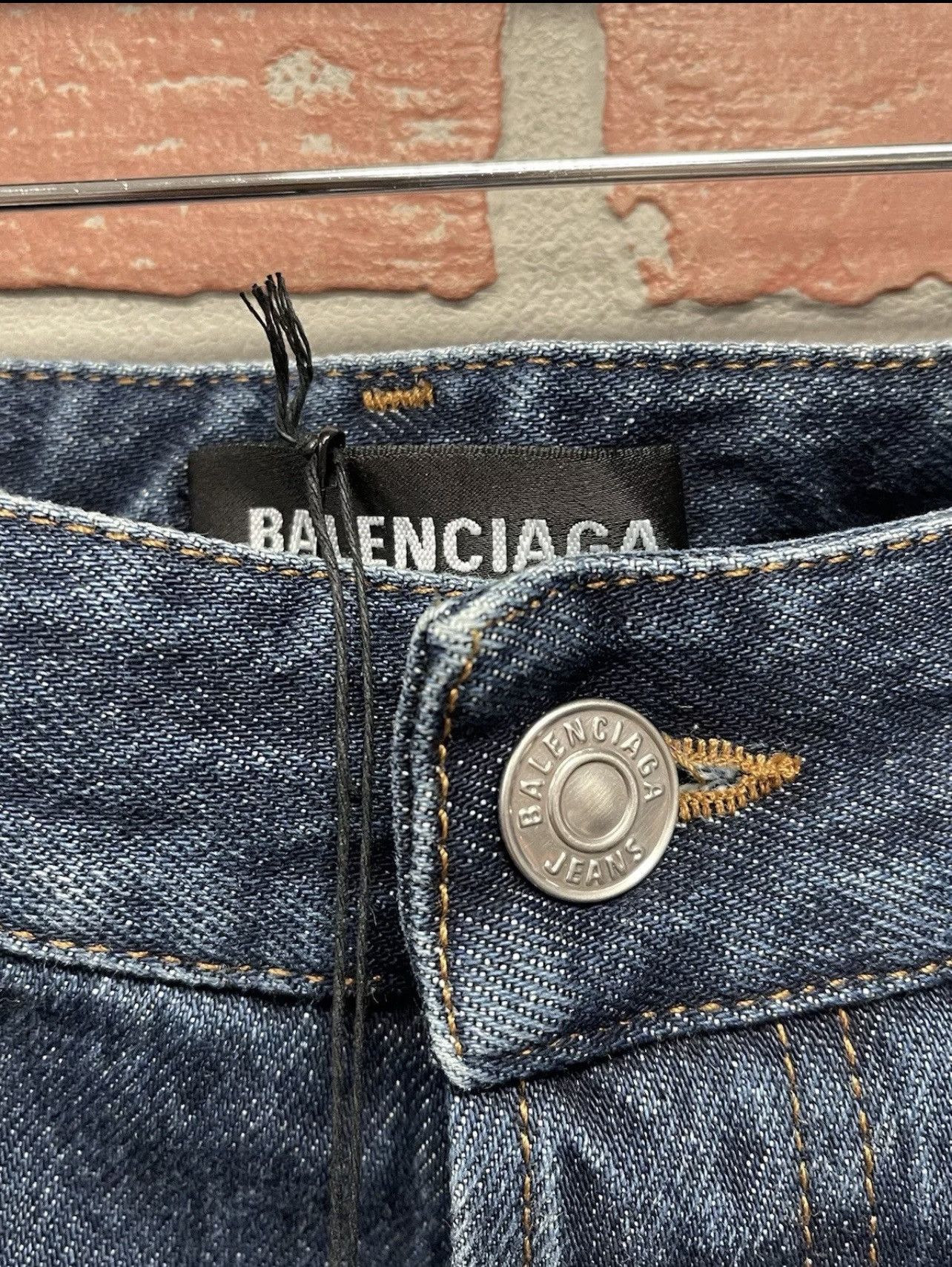 Balenciaga Size 36 - Balenciaga Standard Fit Jean Denim Daddy Wash $895 Size US 36 / EU 52 - 6 Thumbnail