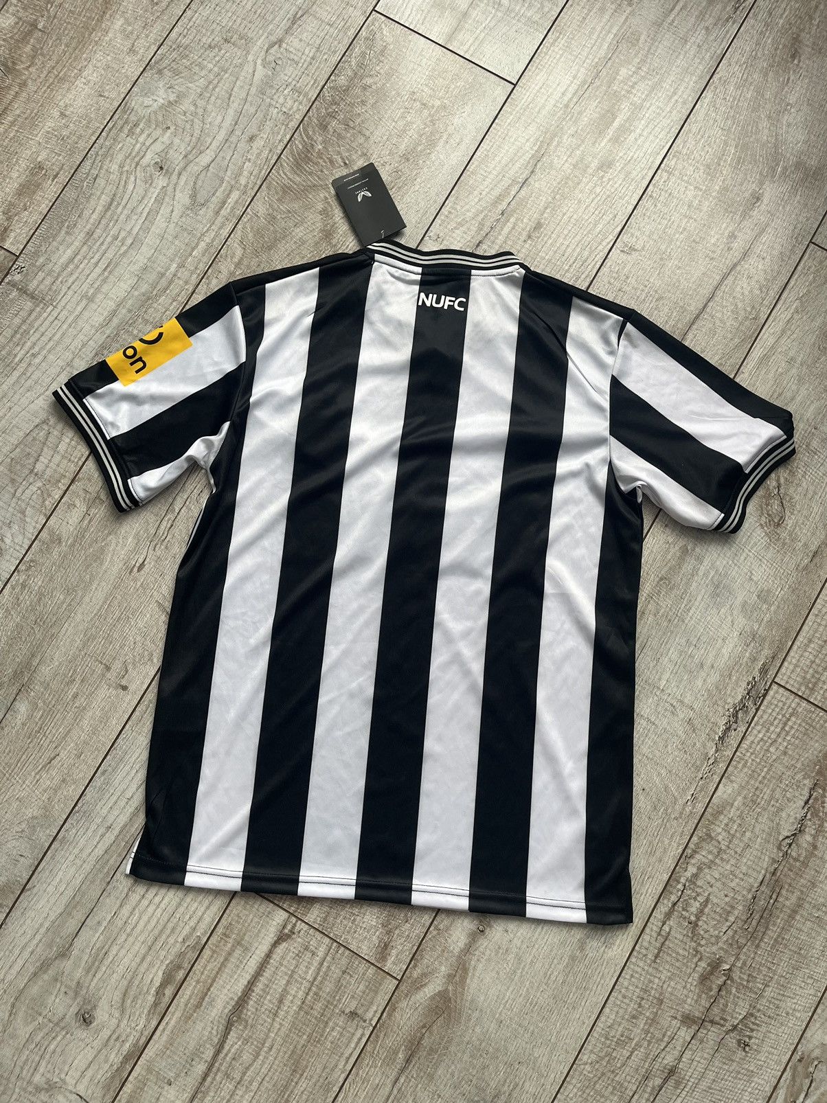 Castore New Jersey Castore Fc Newcastle United 2023/2024 Size US L / EU 52-54 / 3 - 6 Thumbnail