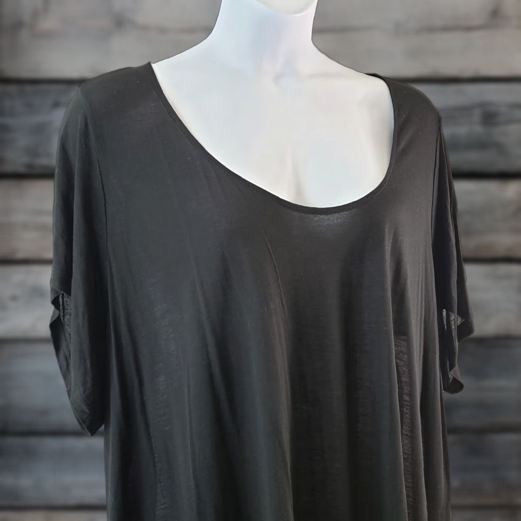 Torrid Torrid Blouse Shirt Womens 5X Plus Black Purple Animal Print Short Sleeve Sheer Scoop Neck Pullover Casual Fashion Womens Size XXL / US 16-18 / IT 52-54 - 1 Thumbnail
