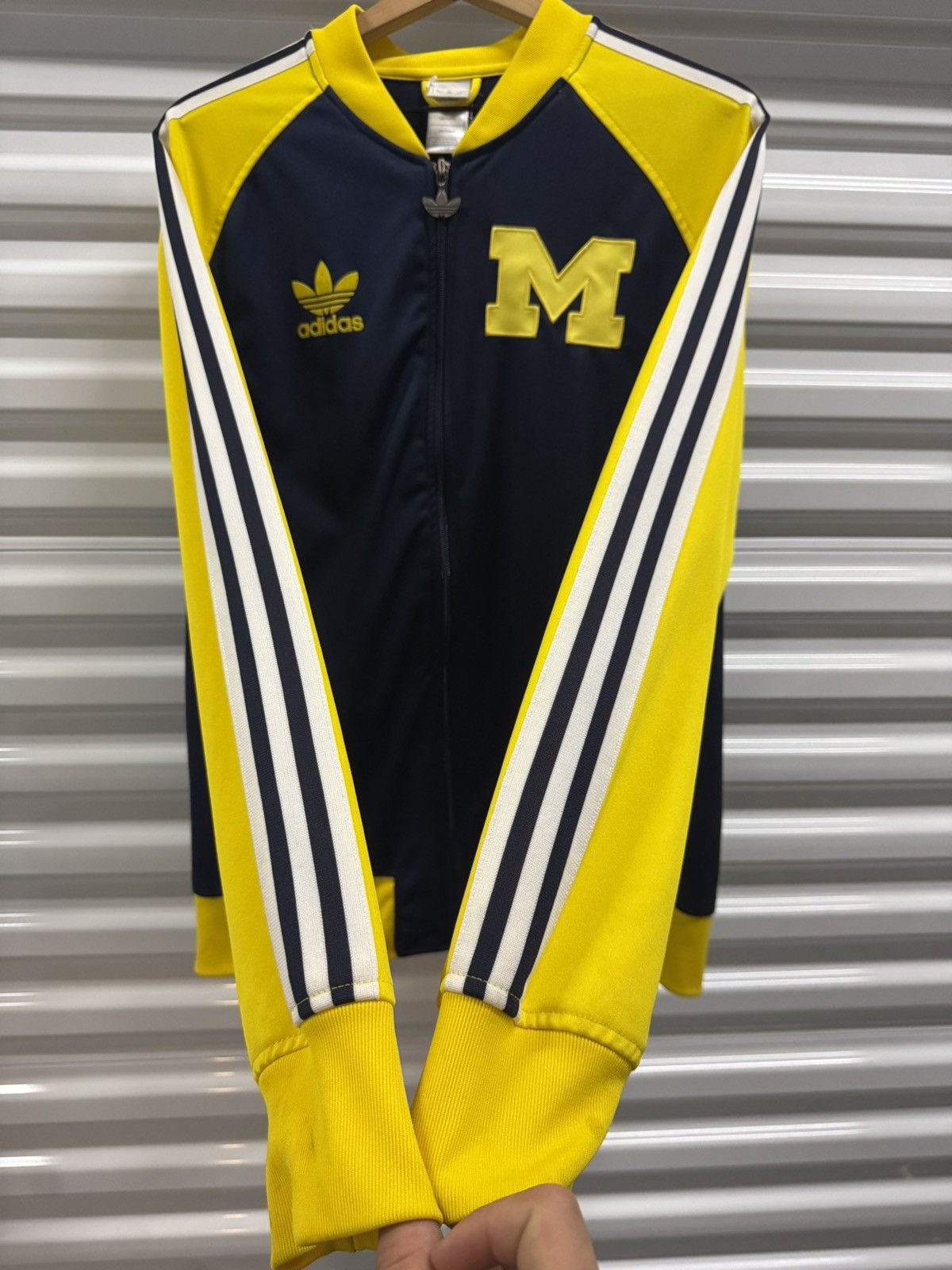 Adidas Vintage Adidas Michigan College Track Jacket Size US L / EU 52-54 / 3 - 3 Thumbnail