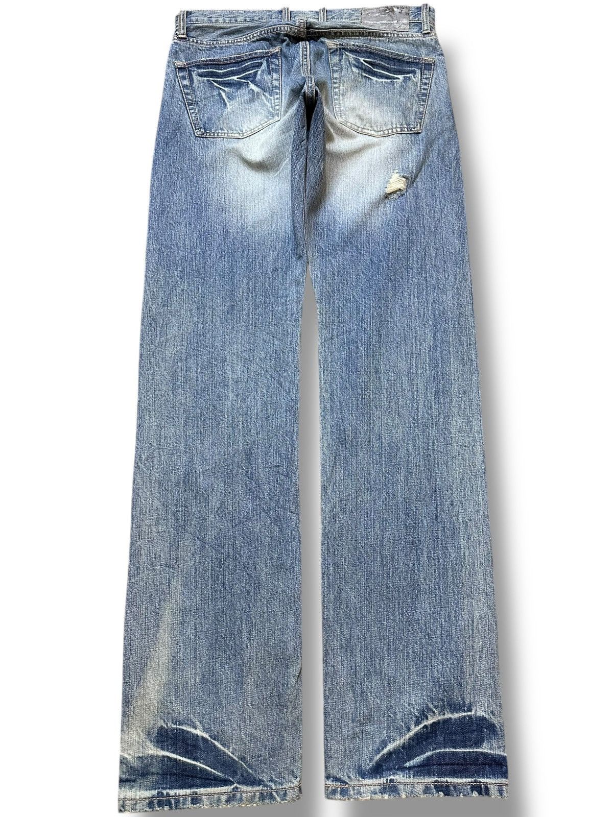 Takeo Kikuchi Vintage Takeo Kikuchi Faded Grunge Whiskers Denim Size US 33 - 5 Thumbnail