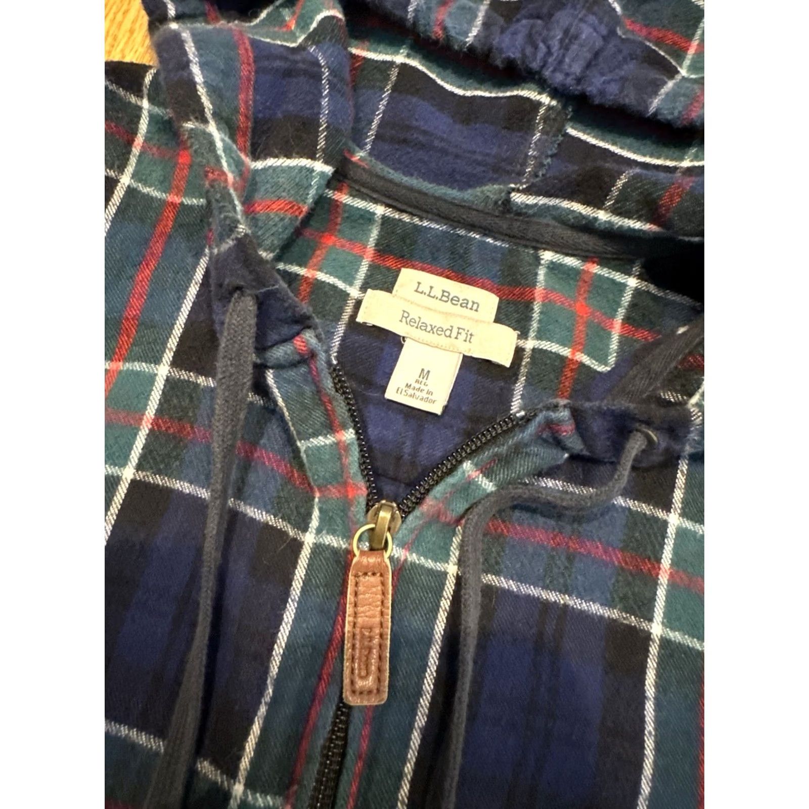 Vintage LL Bean Relaxed Fit Flannel Hoodie Shirt Medium Blue Plaid Full Zip Size M / US 6-8 / IT 42-44 - 2 Thumbnail