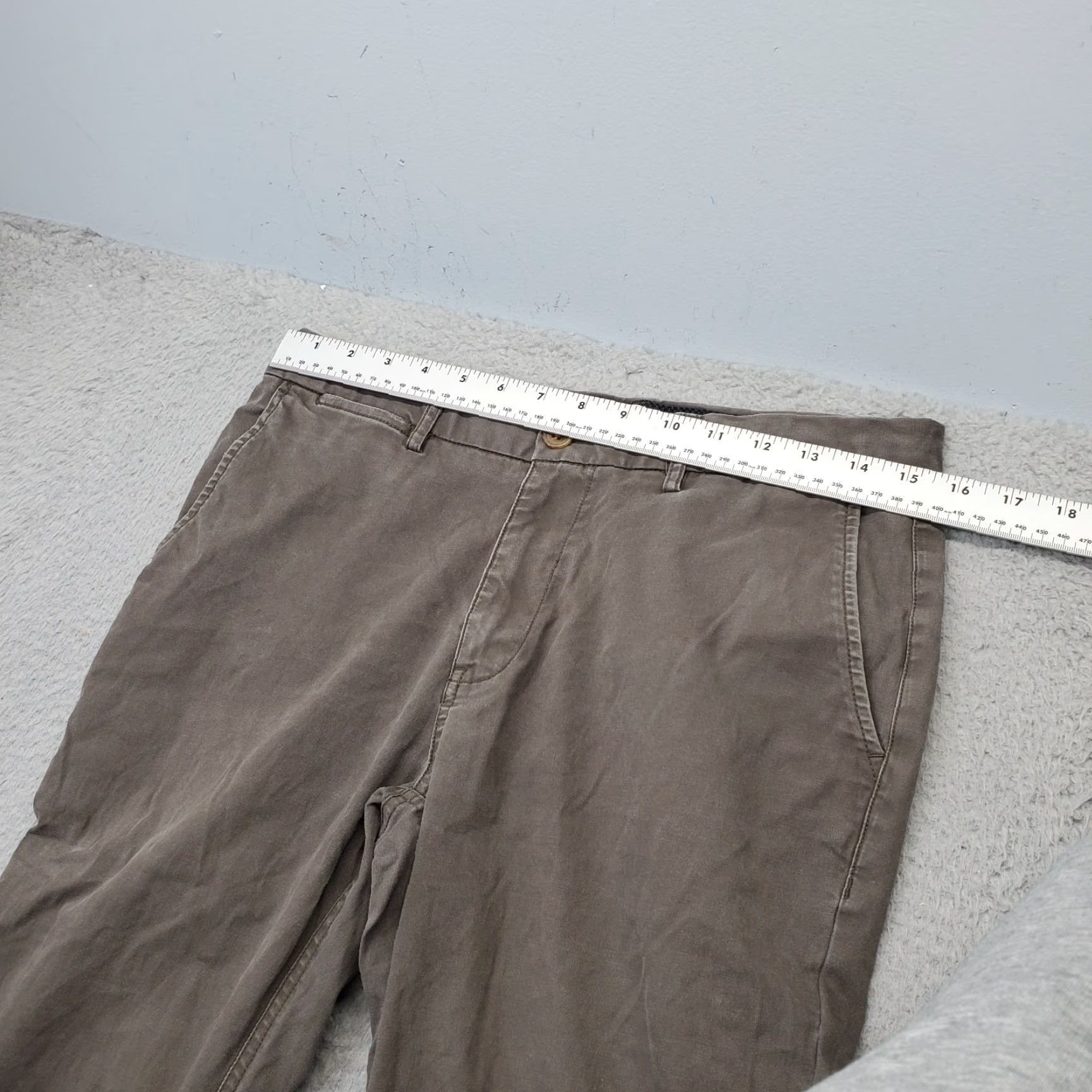 Ben Sherman Ben Sherman Pants Mens 30/32 Gray Flat Front Stretch Straight Leg Double Stitch Pants Mens Size 30 Gray Flat Front Stretch Straight Leg Mens Size US 30 / EU 46 - 3 Thumbnail
