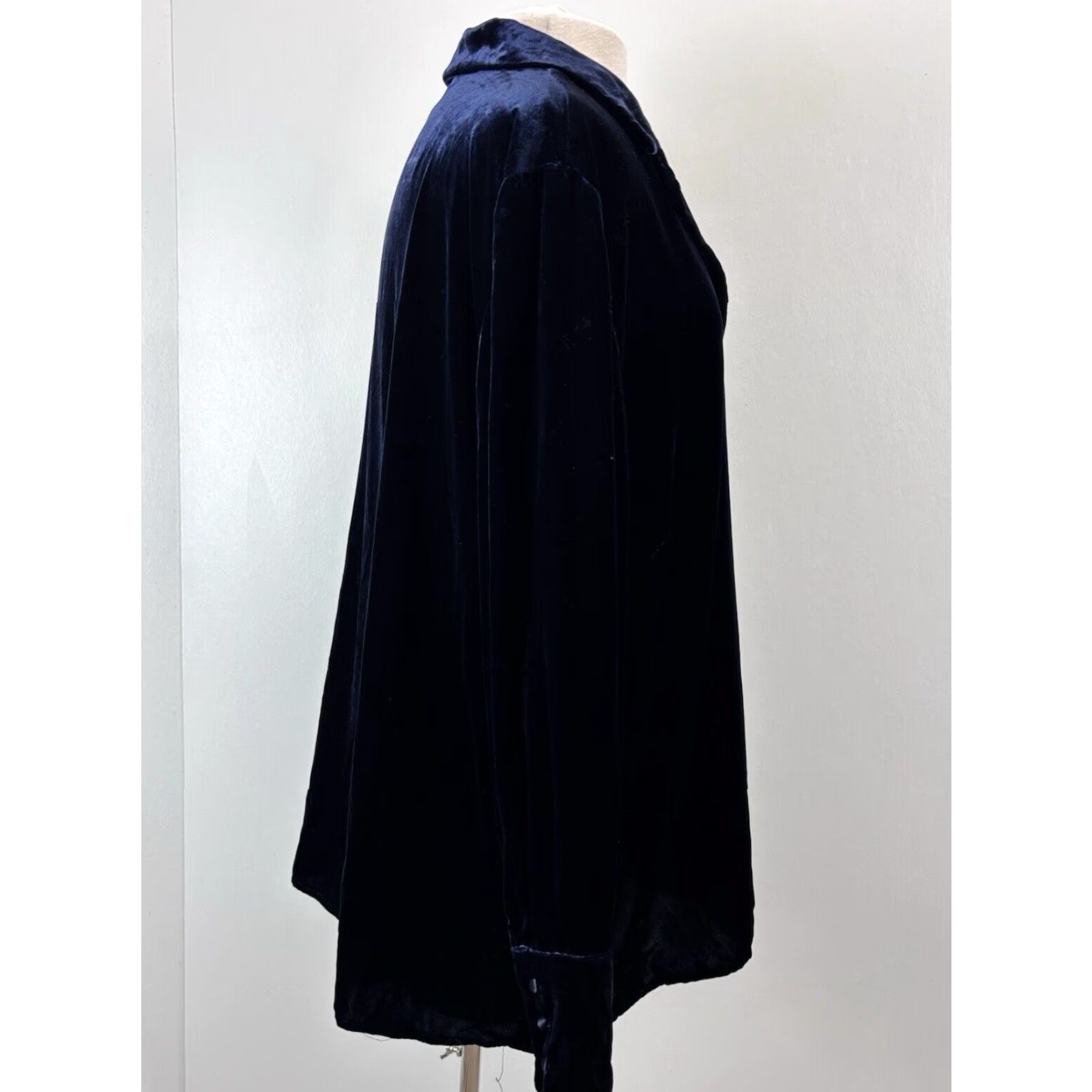 Ralph Lauren VINTAGE Lauren Ralph Lauren Velvet Tunic Top Womens Plus Size 18W Blue Long Sleeve Collared Blouse Casual Party Winter Size XXL / US 16-18 / IT 52-54 - 2 Thumbnail