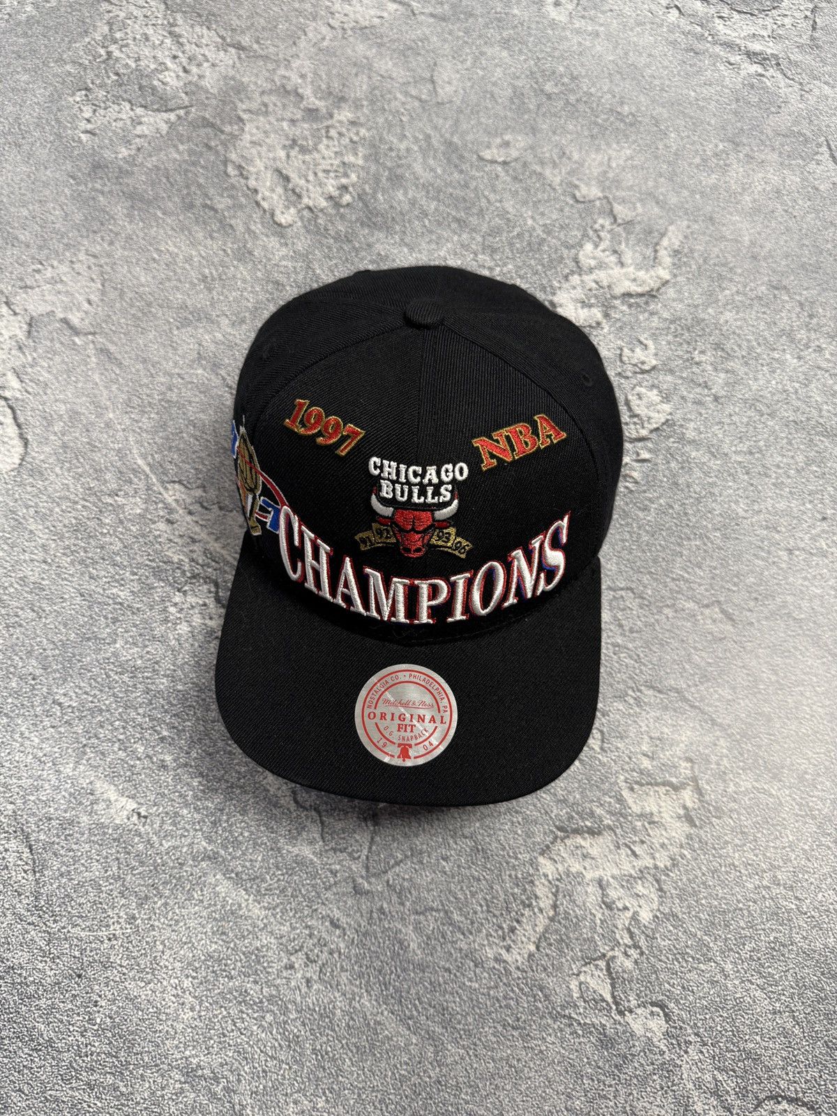NBA Vintage 1996 Chicago Bulls NBA Championship Snapback Cap Size ONE SIZE - 2 Thumbnail