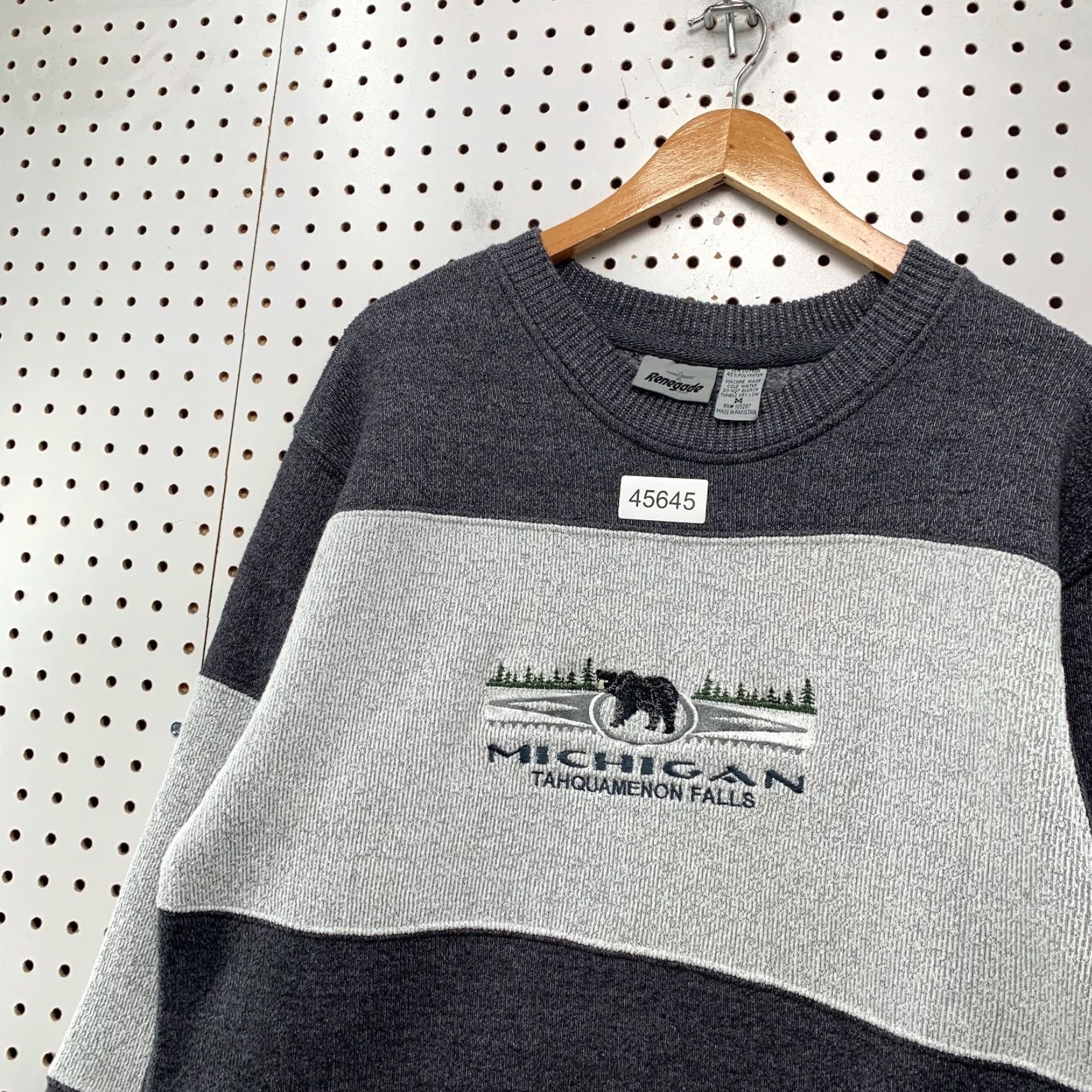 Vintage VINTAGE Renegade Michigan Tahquamenon Falls Sweater Mens M Gray Knit Pullover Casual Winter Nature Outdoor Size US M / EU 48-50 / 2 - 6 Thumbnail