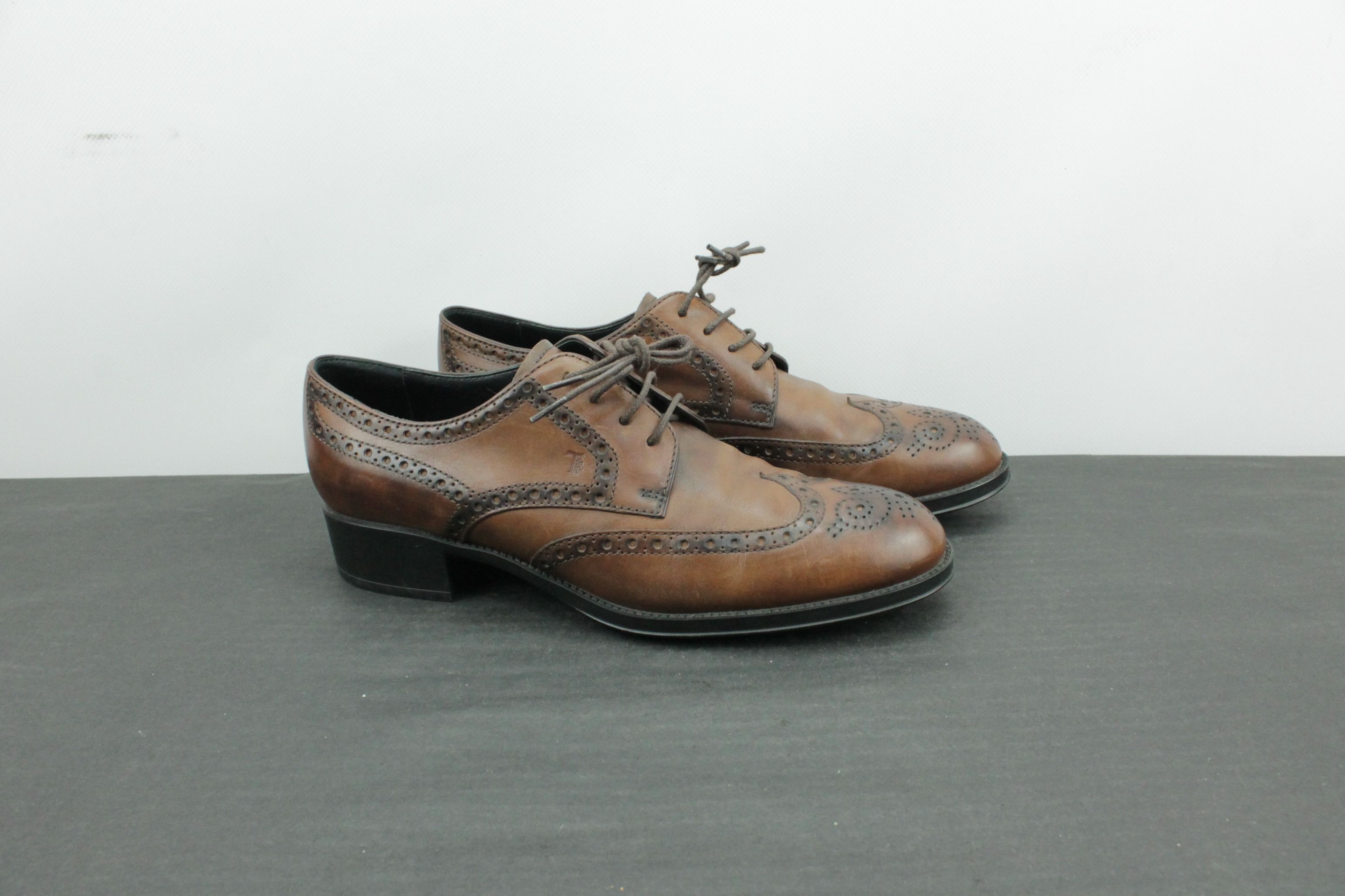 Bally TOD'S Wingtip Derby Brown Leather Heel Brogue Shoes Women's Size US 9 / IT 39 - 1 Thumbnail