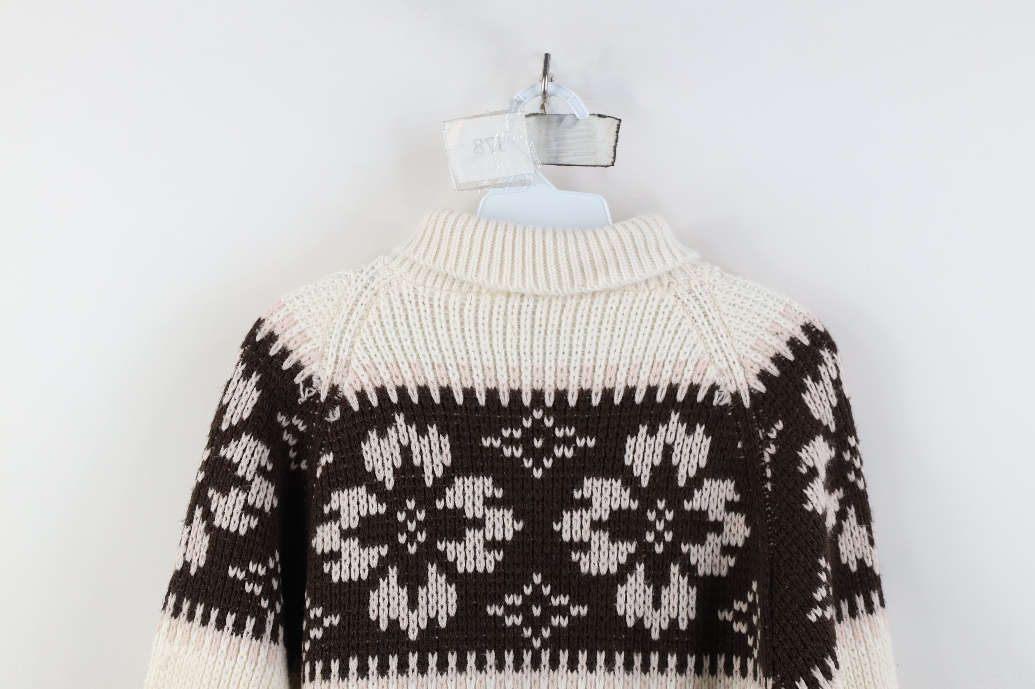Vintage Vintage 70s Streetwear Fair Isle Knit Turtleneck Sweater USA Size S / US 4 / IT 40 - 13 Thumbnail