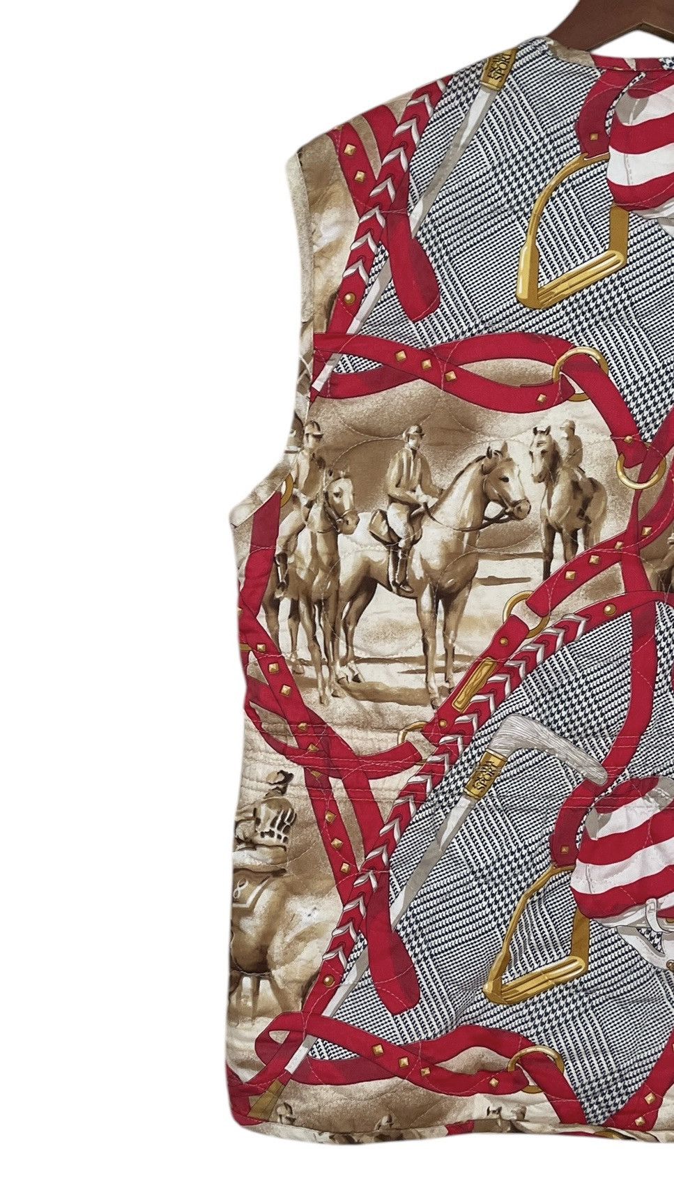 Escada Sport × Vintage Vintage Brand Escada Sport Fullprint Vest 2000s Size US S / EU 44-46 / 1 - 5 Thumbnail