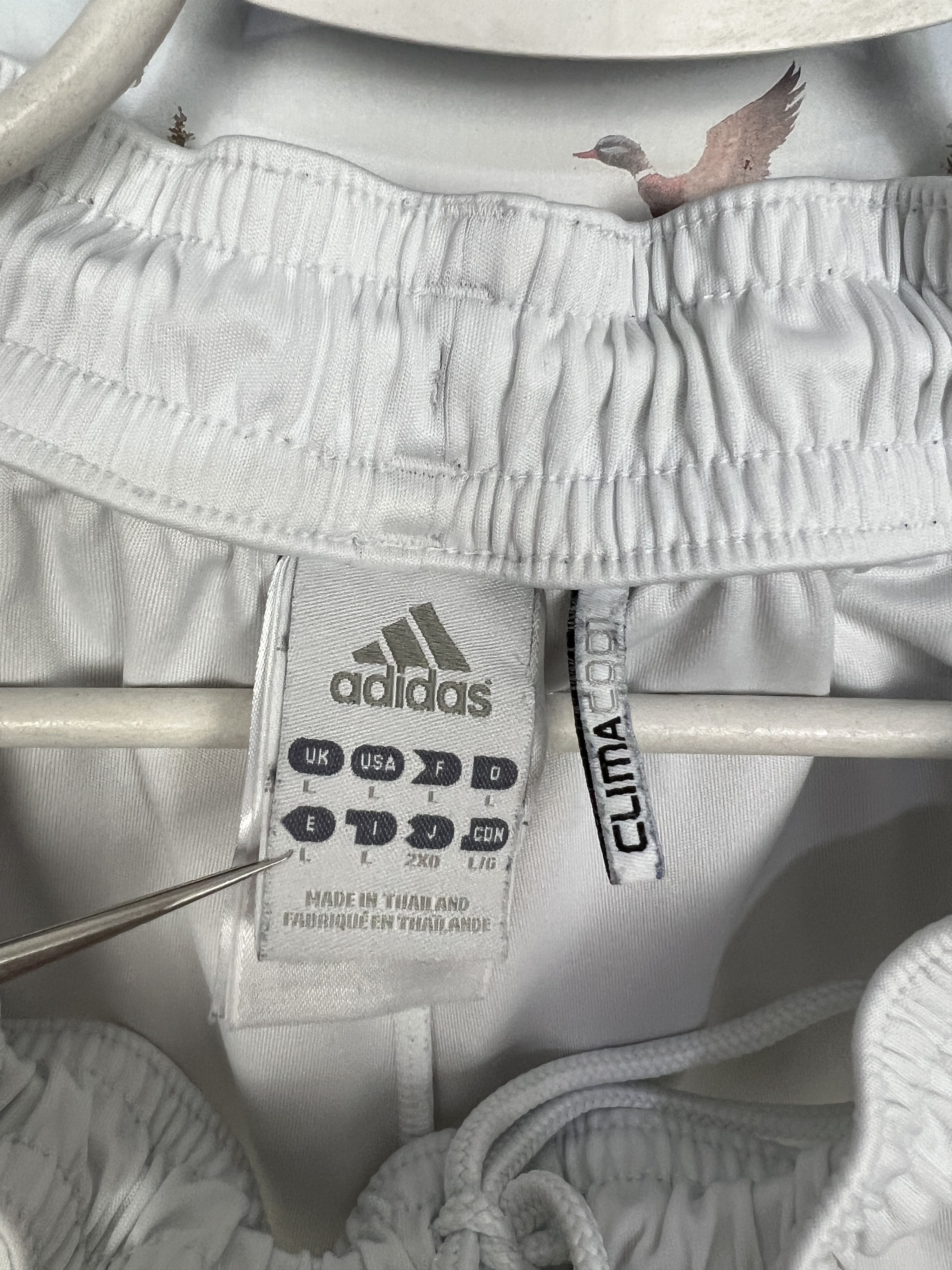 Adidas Vintage Adidas Bayer 04 Leverkusen Football Shorts Soccer Size US L / EU 52-54 / 3 - 8 Thumbnail