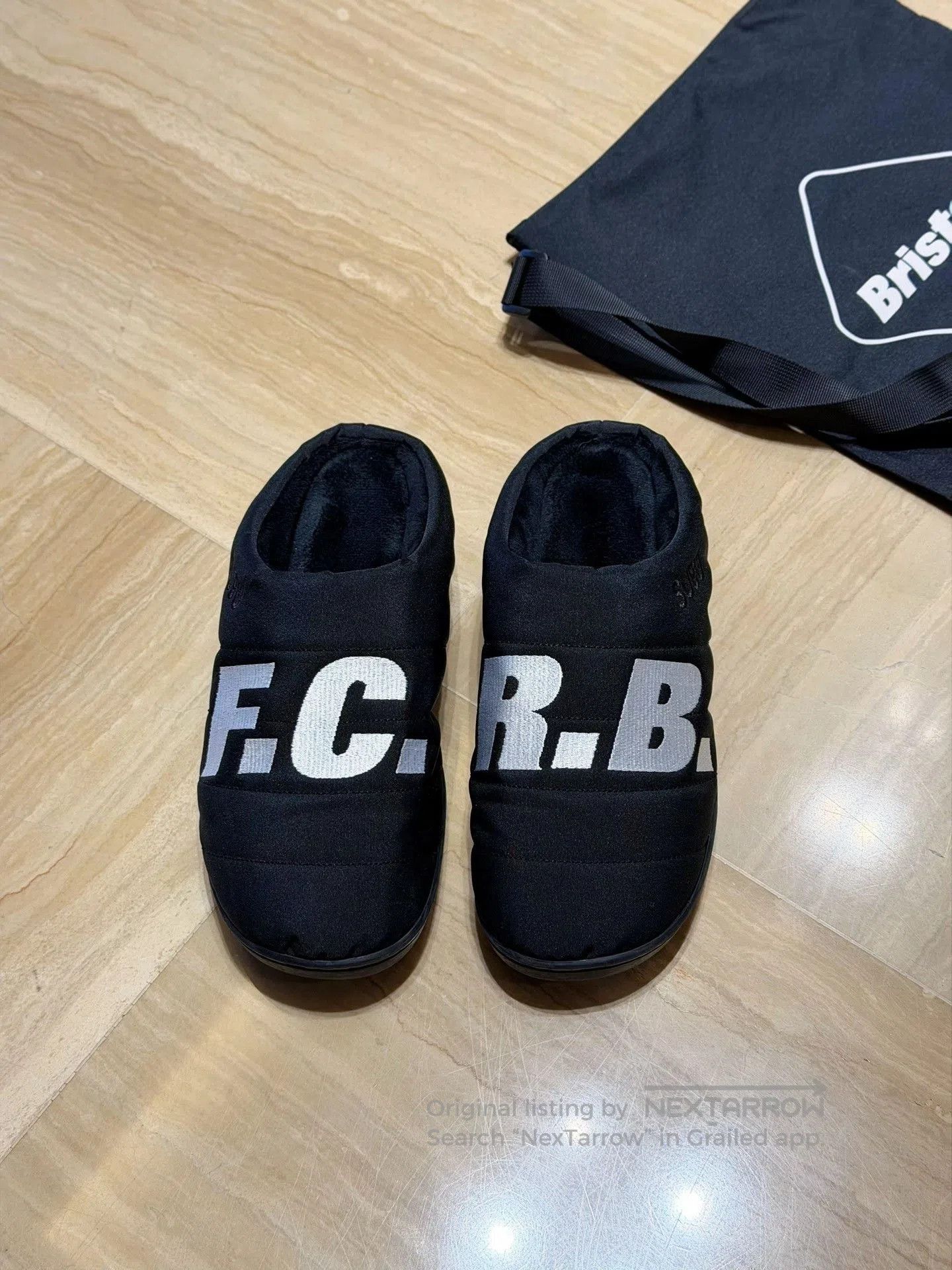F.C. Real Bristol F.C.Real Bristol x SUBU Women's Slippers. Size US 6 / IT 36 - 5 Thumbnail